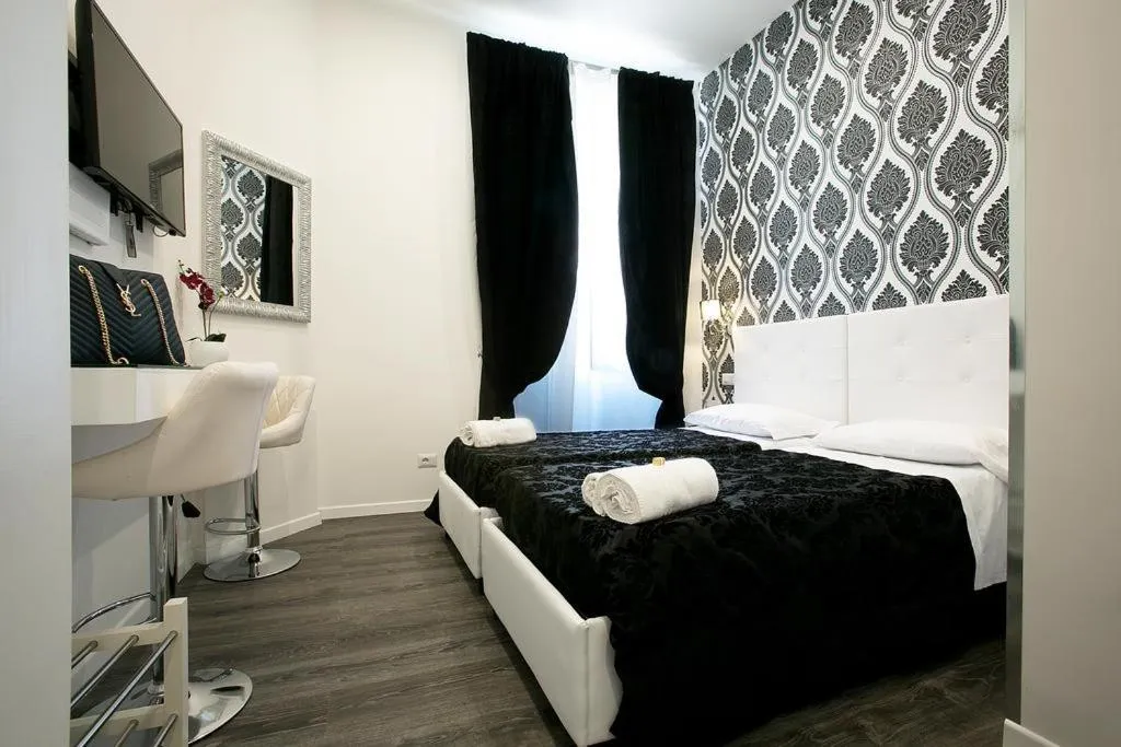 Bed in Rome Key Home