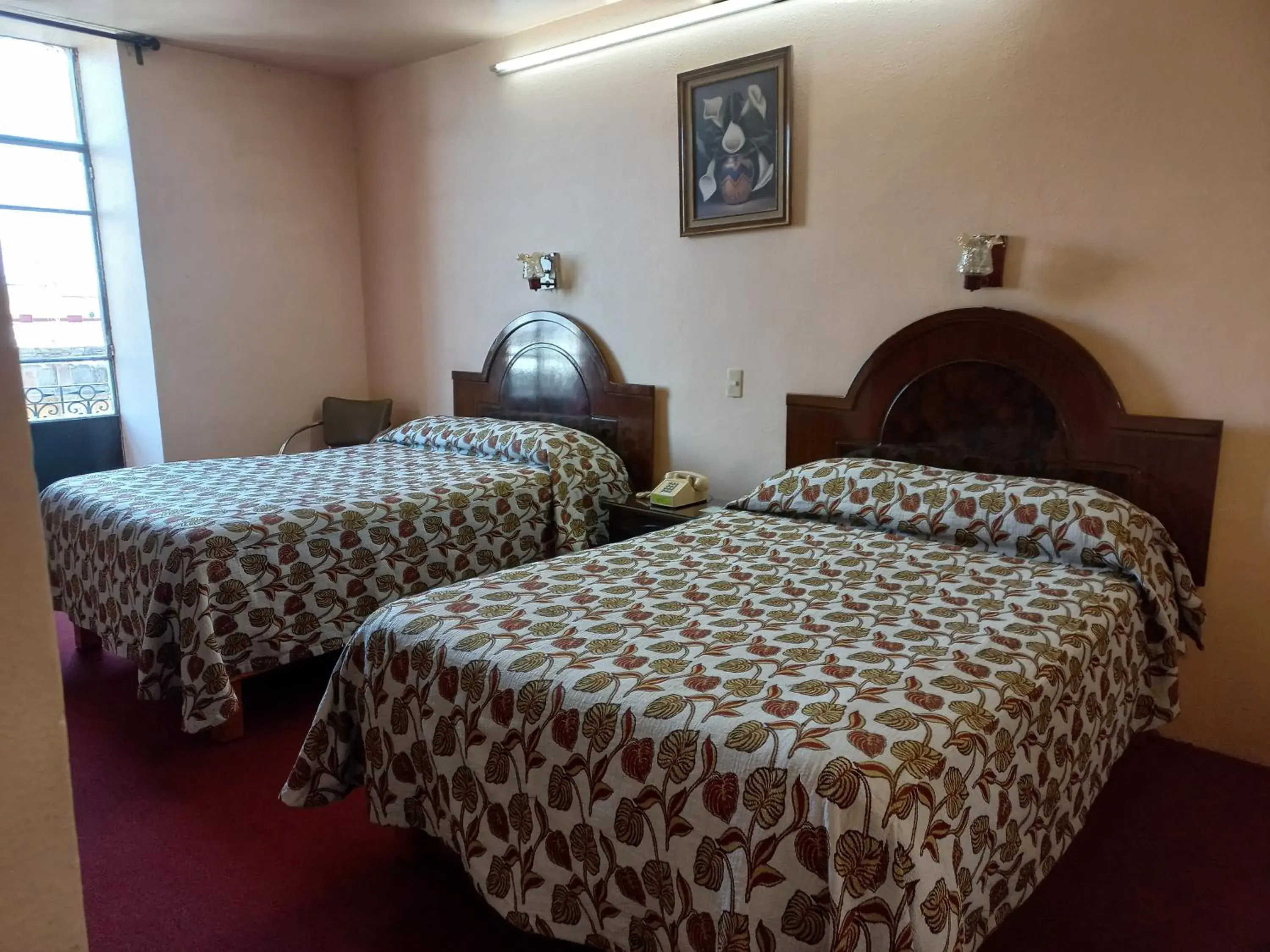 Bed in Hotel Gomez de Celaya