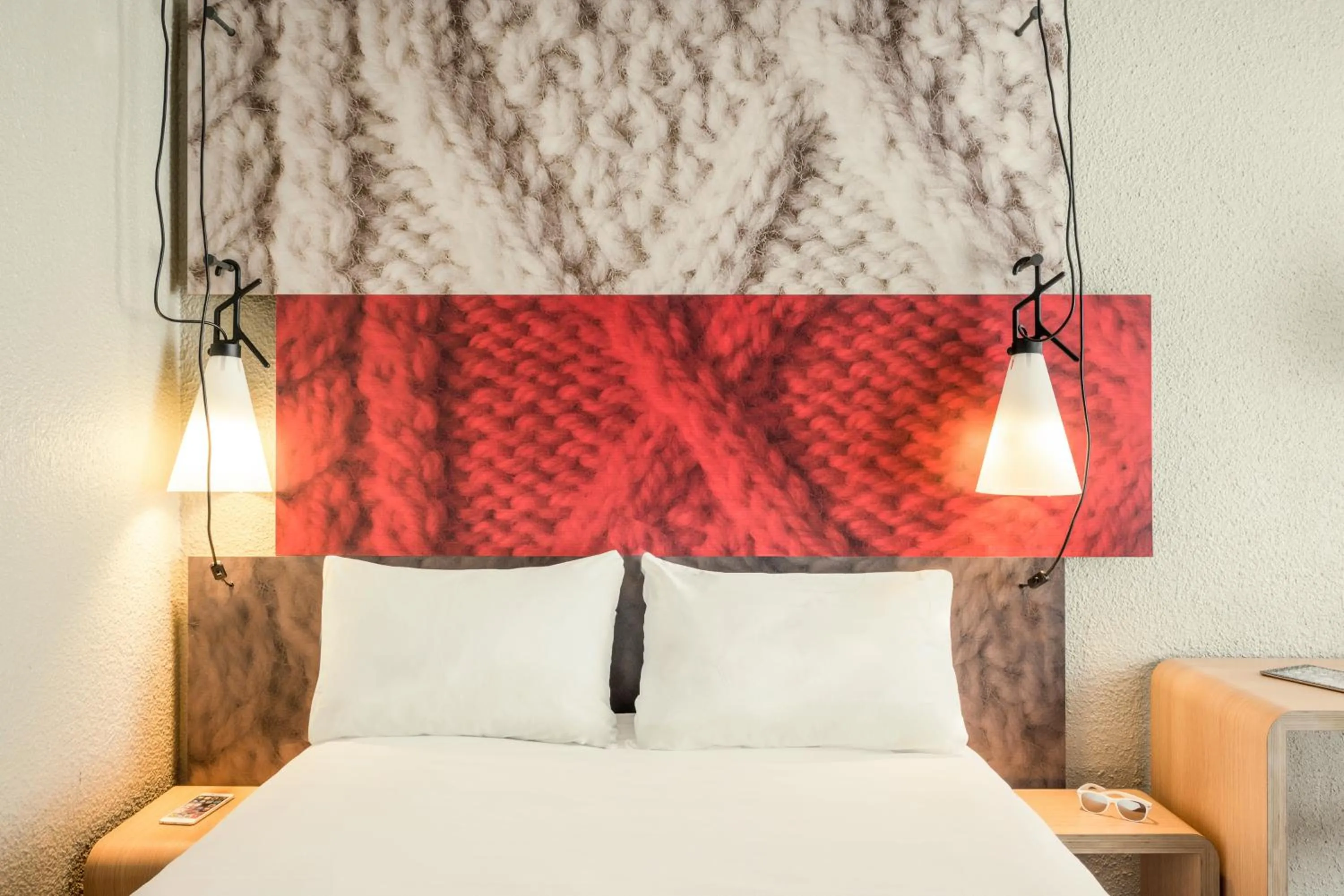 Bed in ibis Paris Place d’Italie 13ème