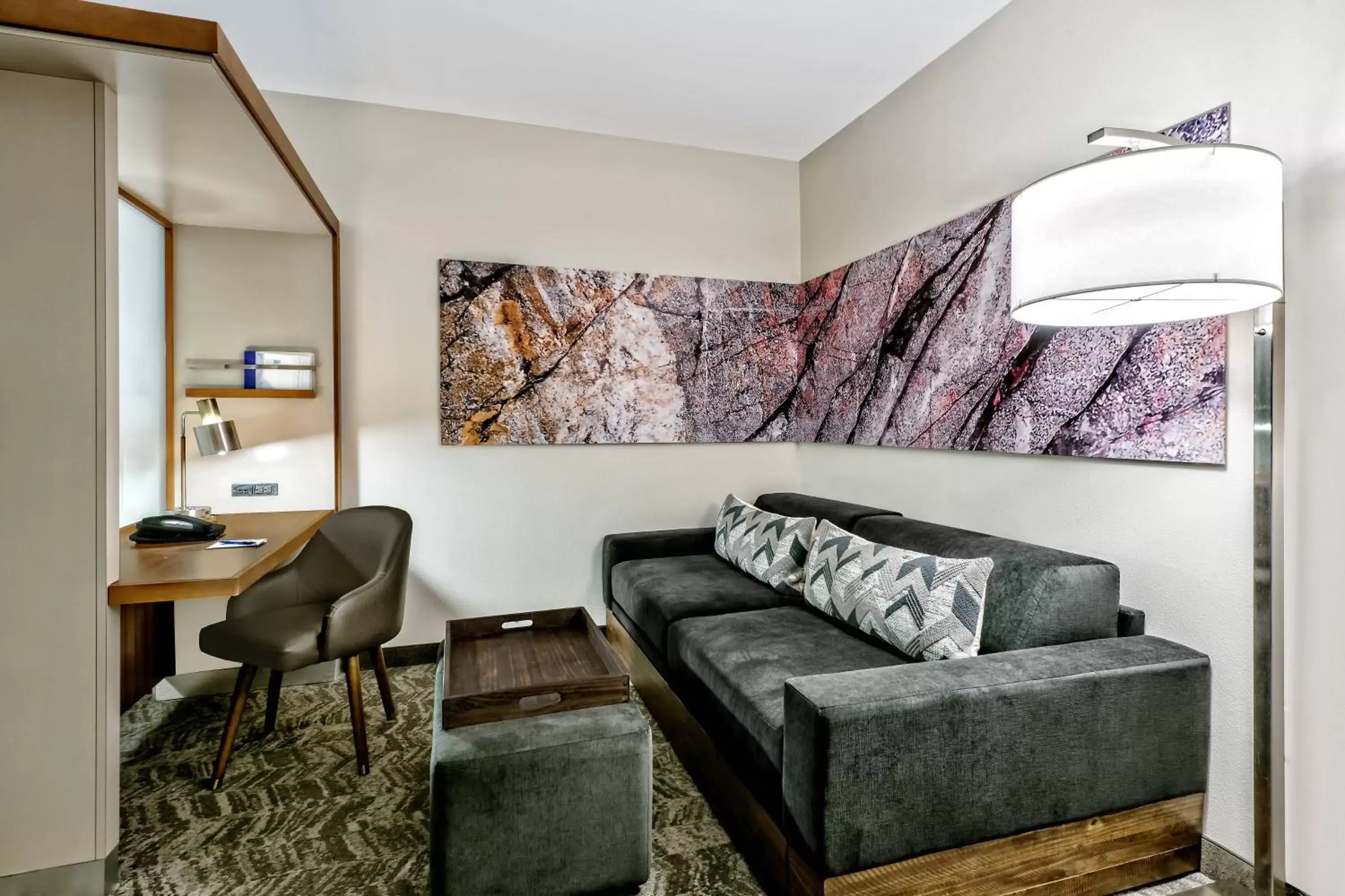 Living room, Seating Area in SpringHill Suites by Marriott San Antonio SeaWorld®/Lackland