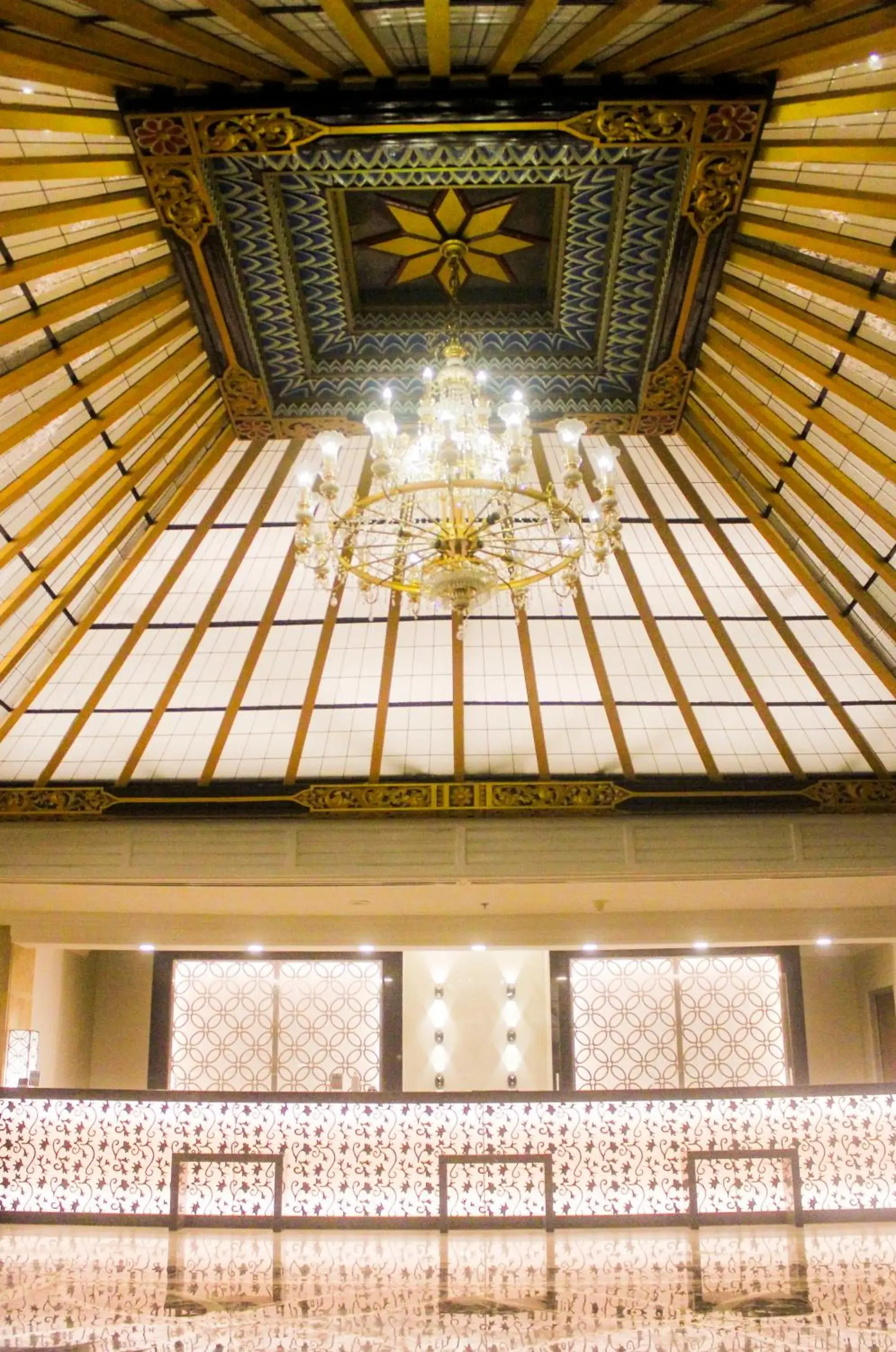 Lobby or reception in Hotel New Saphir Yogyakarta