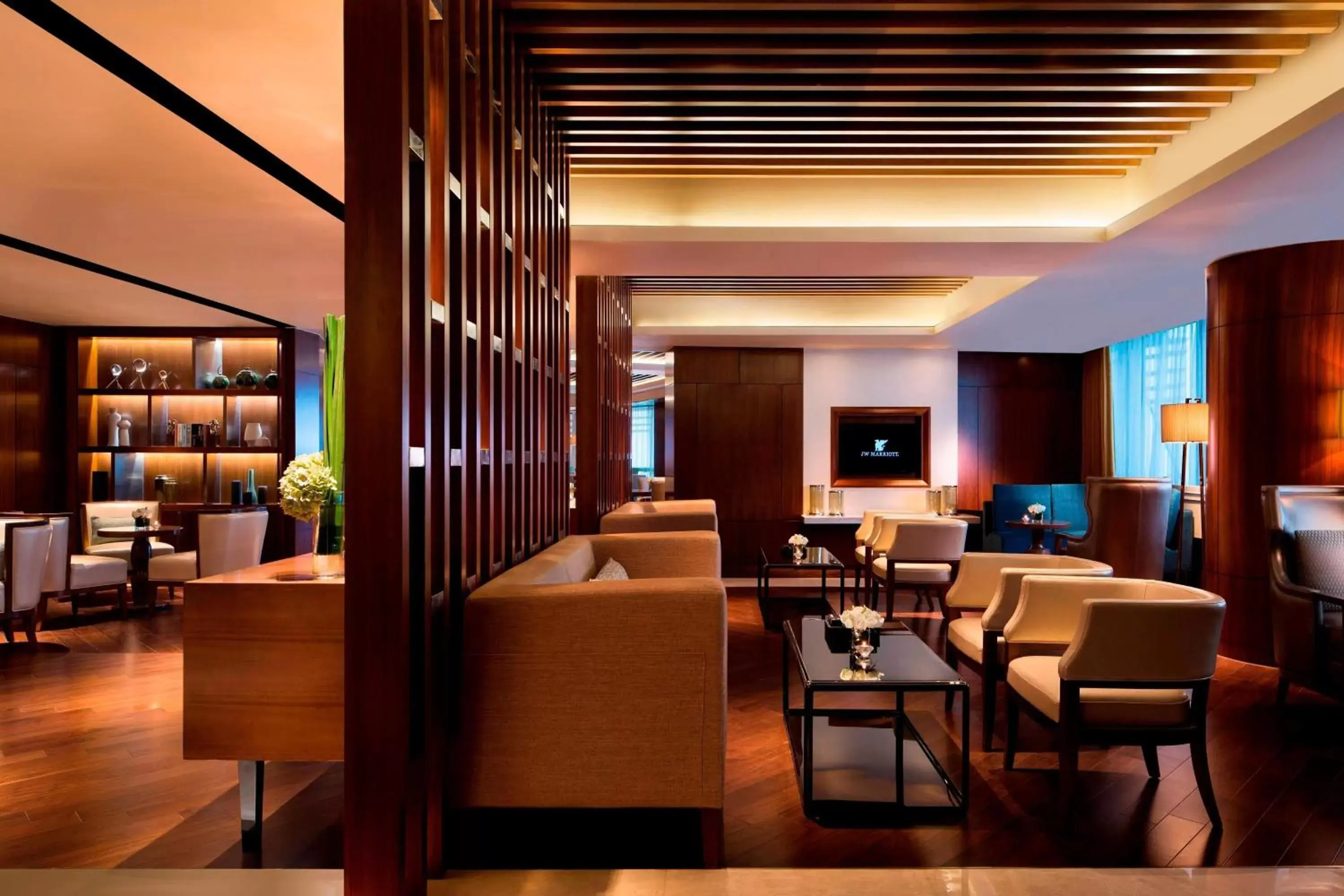 Lounge or bar, Lounge/Bar in JW Marriott Hotel Zhengzhou