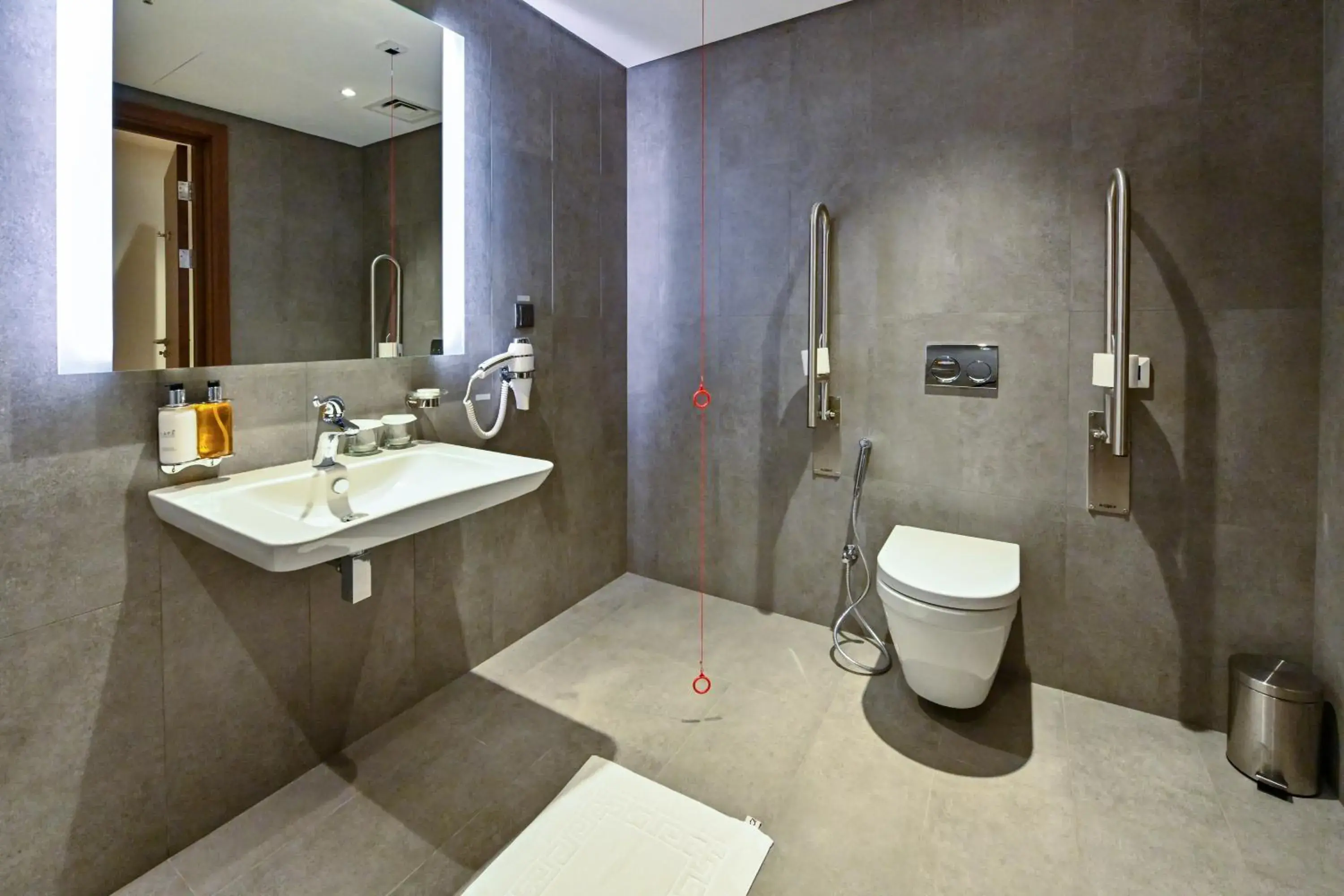 Toilet, Bathroom in Comfort Hotel Jeddah King Road