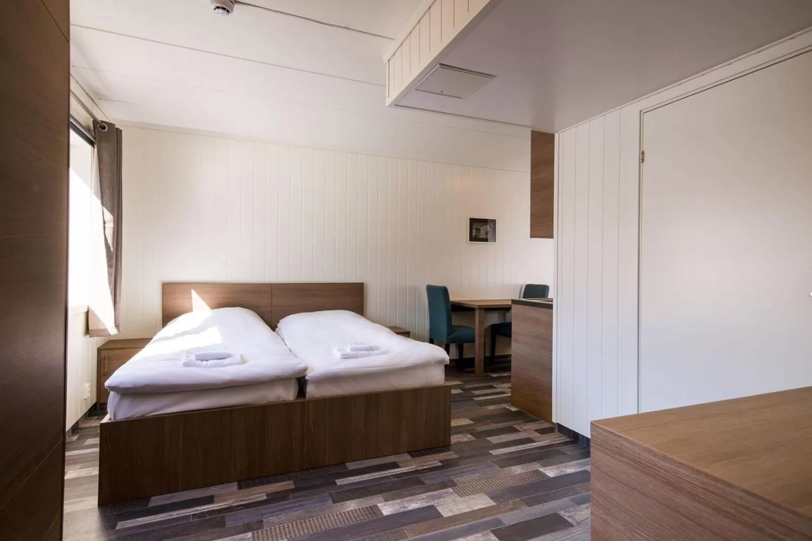 Photo of the whole room, Bed in Horten Apartment