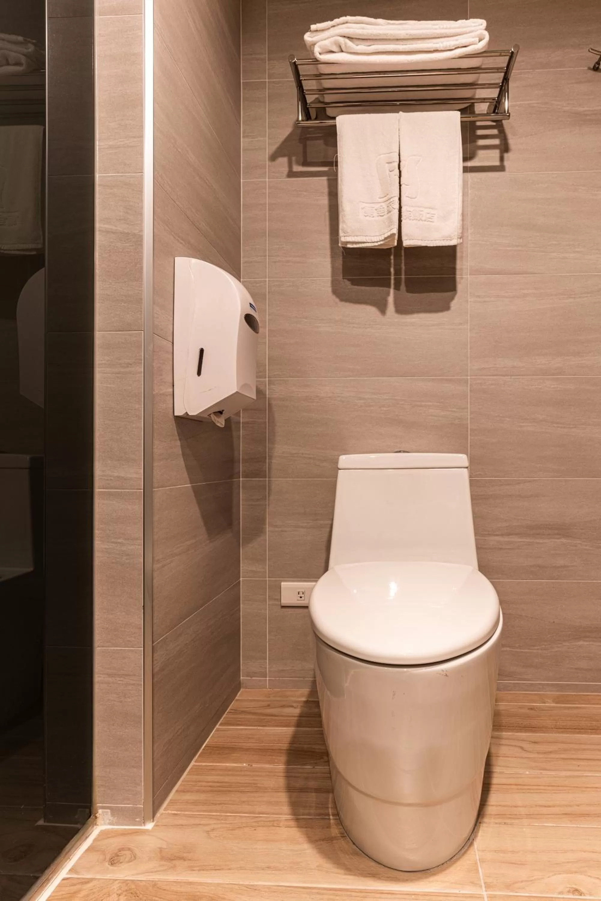 Toilet in Fish Hotel Kaohsiung