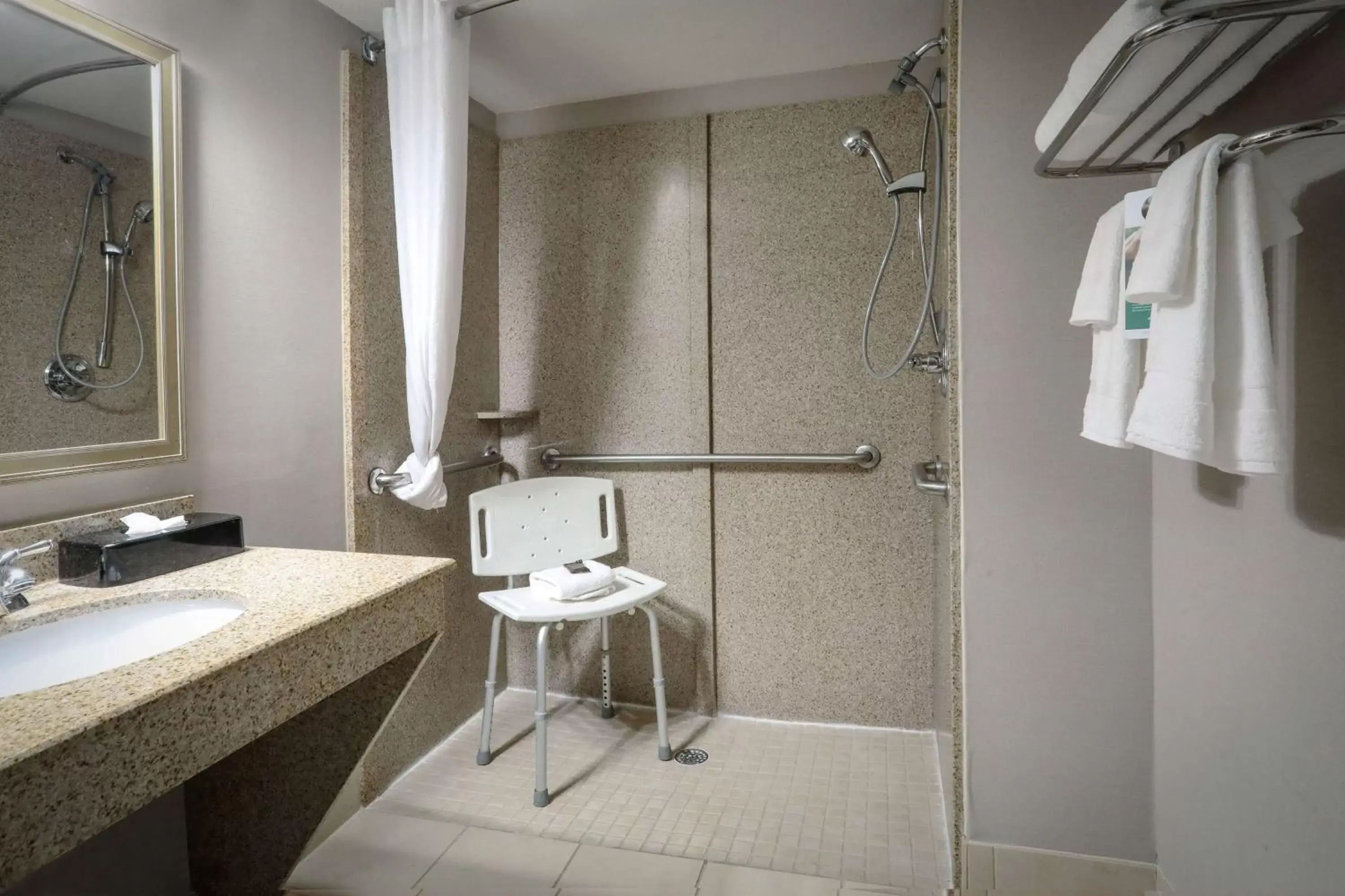 Bathroom in Wingate by Wyndham Savannah Pooler