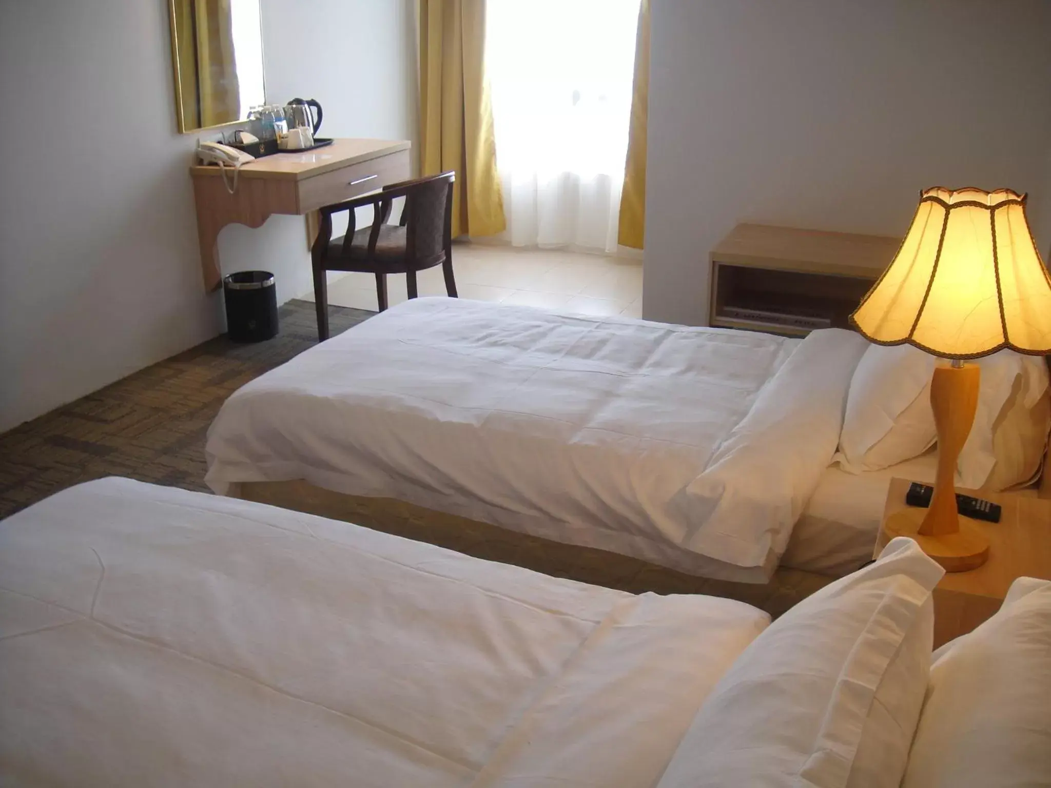 Day, Bed in Prima Hotel Melaka
