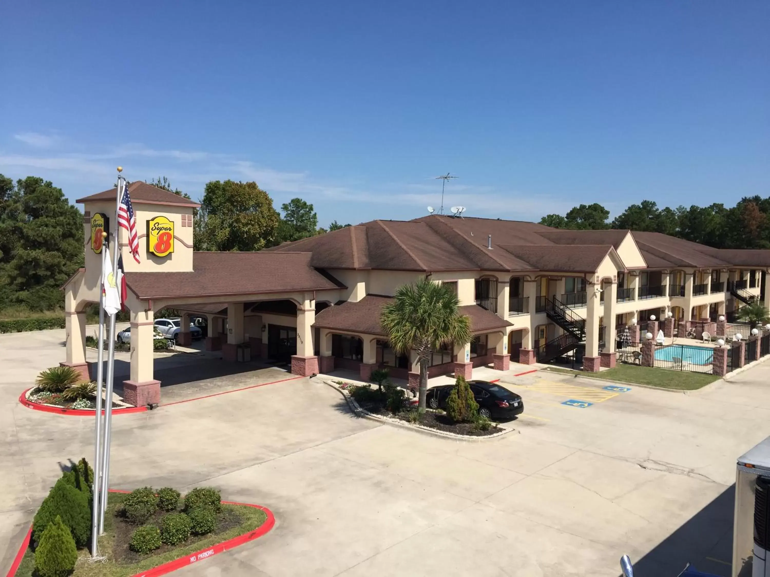 Bird's eye view, Property Building in Super 8 by Wyndham Humble - Atascocita - FM 1960 I-69