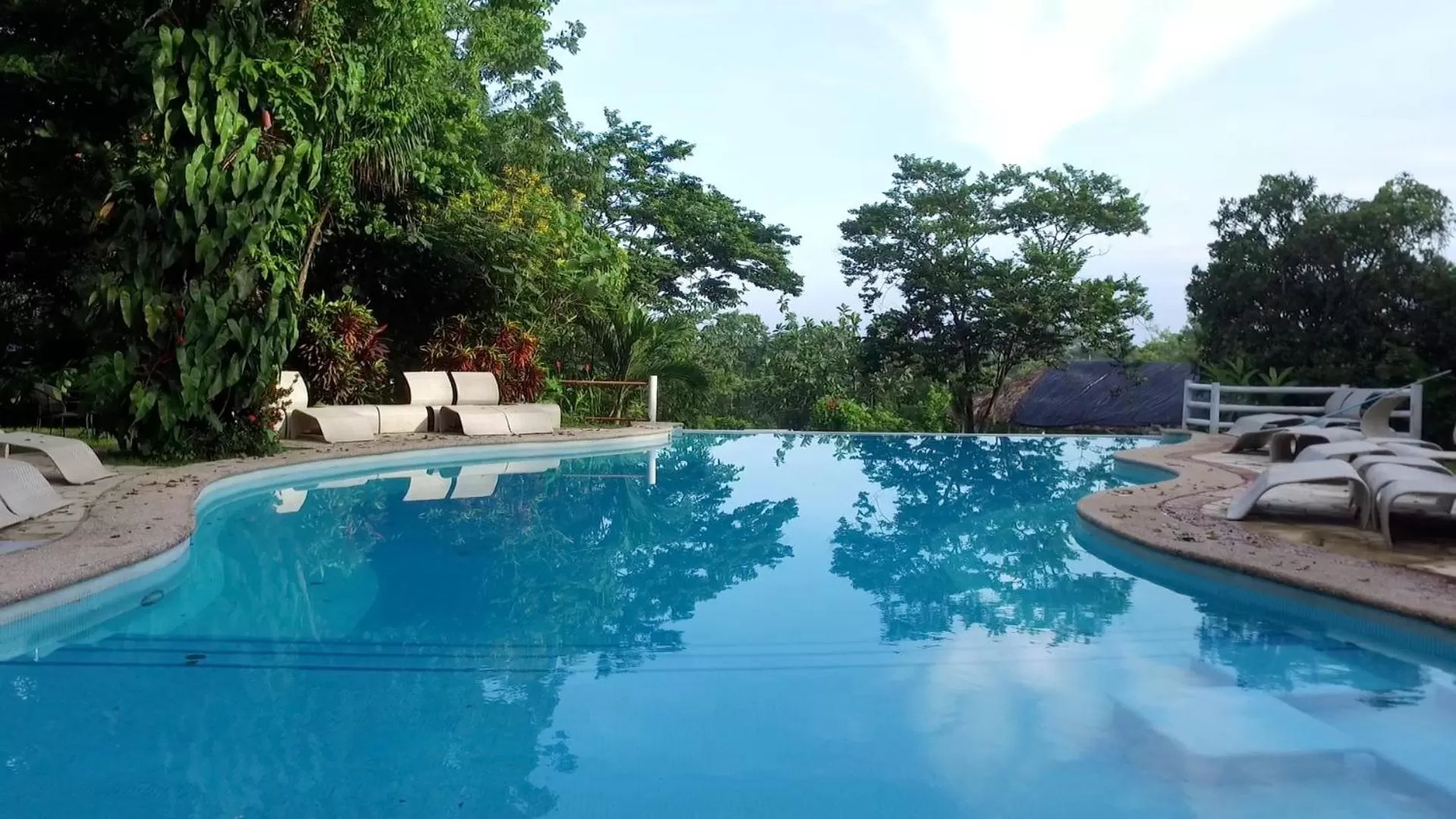 Swimming pool in Hotel La Aldea del Halach Huinic