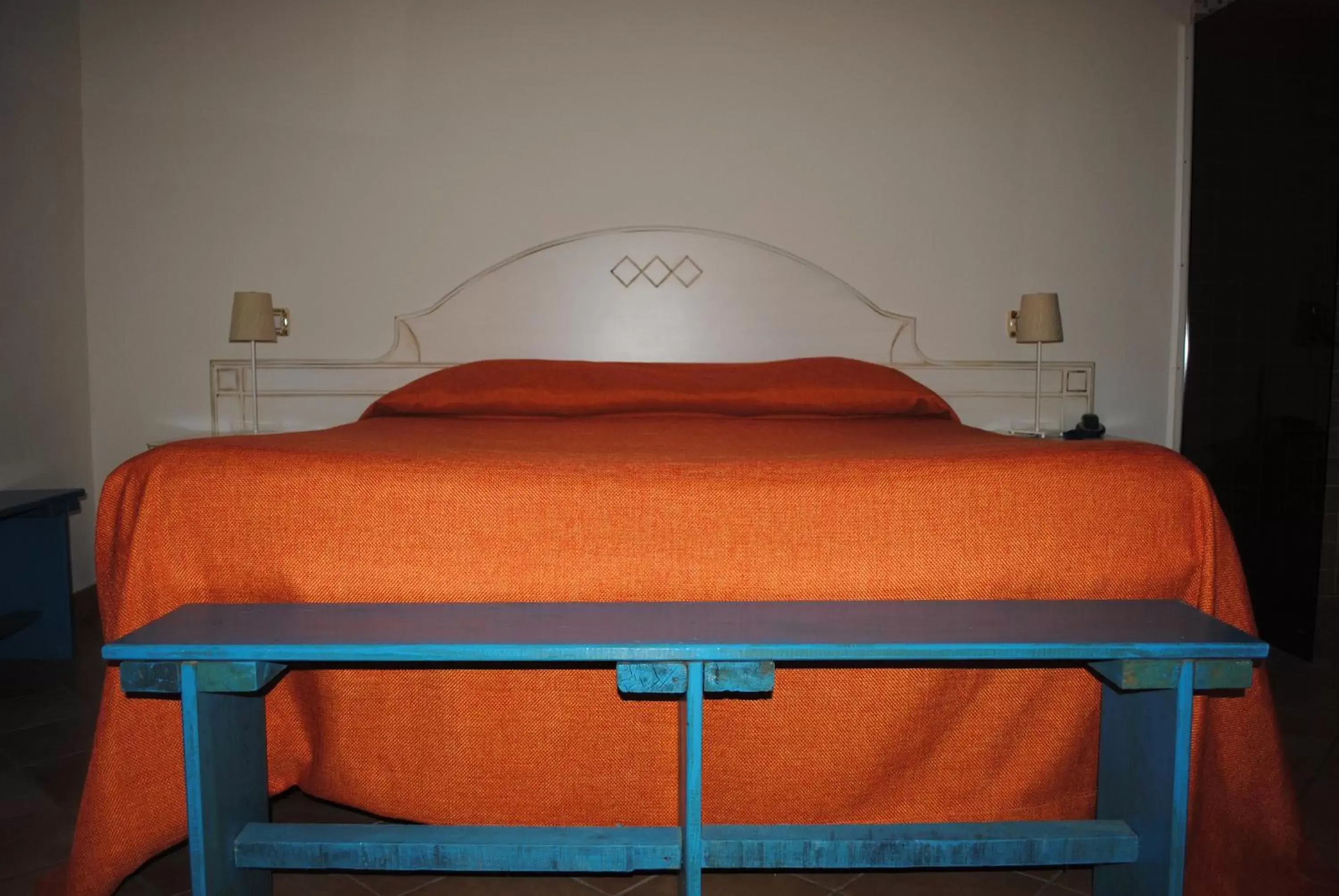 Bedroom, Bed in Hotel Giardino Giamperduto