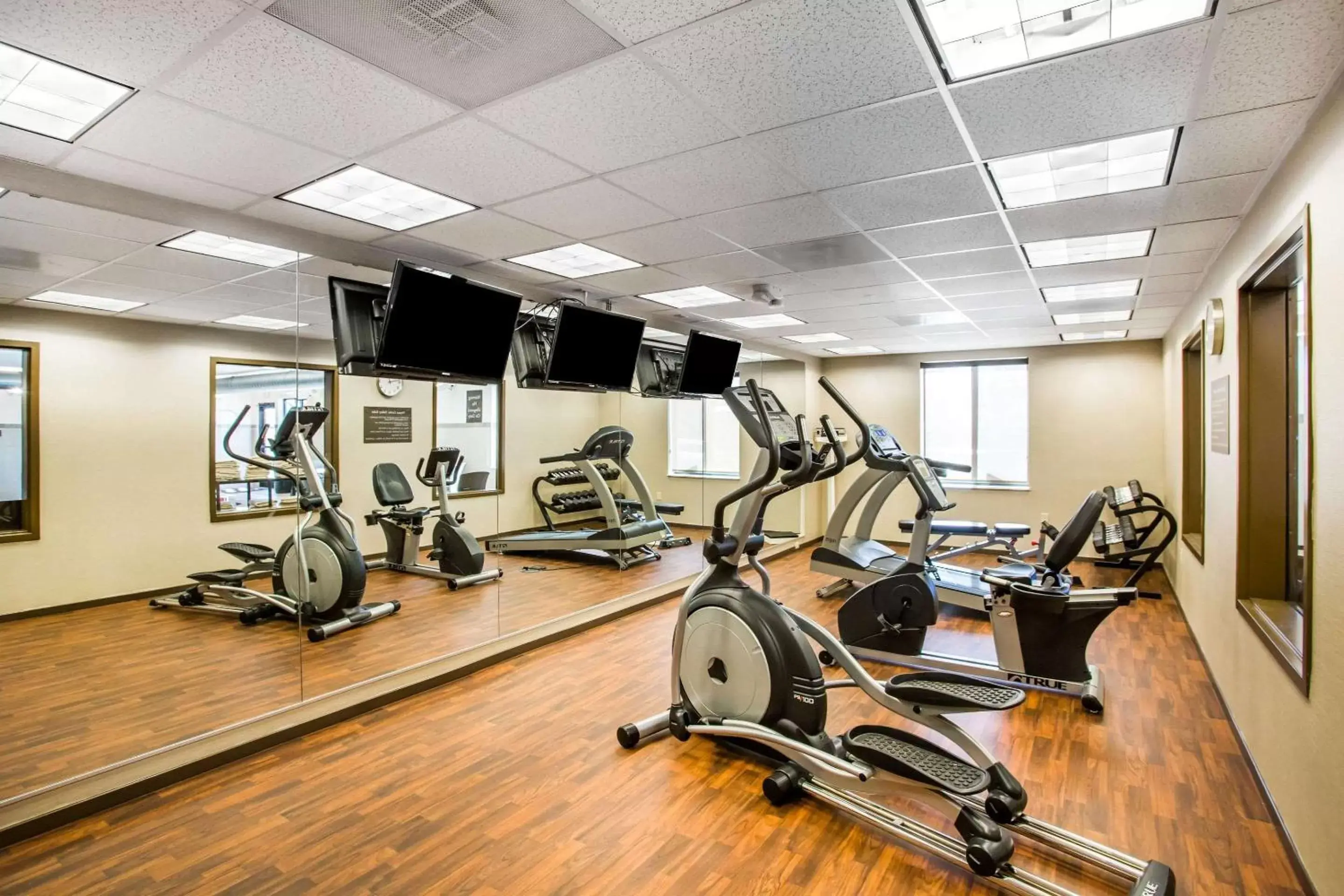 Fitness centre/facilities, Fitness Center/Facilities in Comfort Inn & Suites Cheyenne