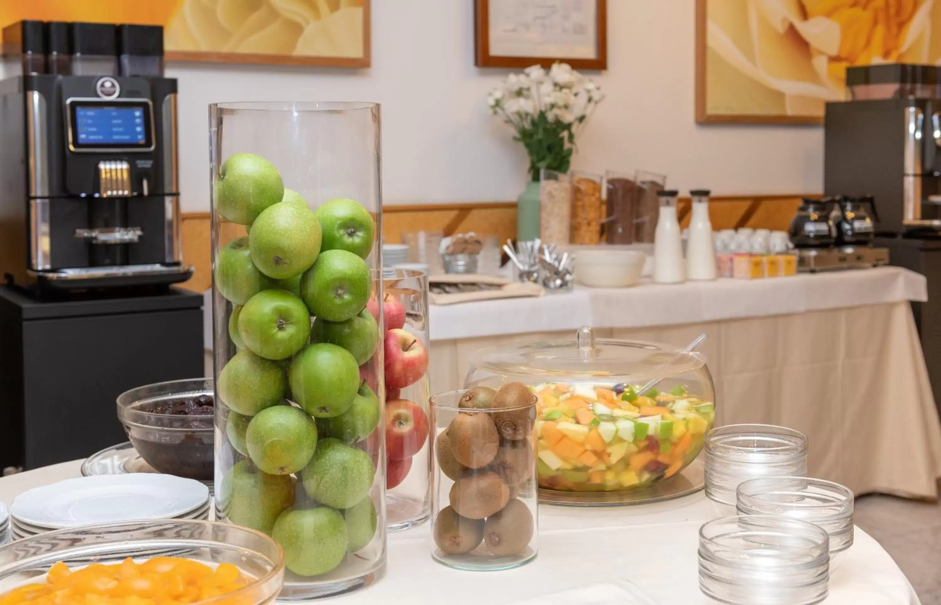 Continental breakfast, Food in Hotel Casa Del Pellegrino