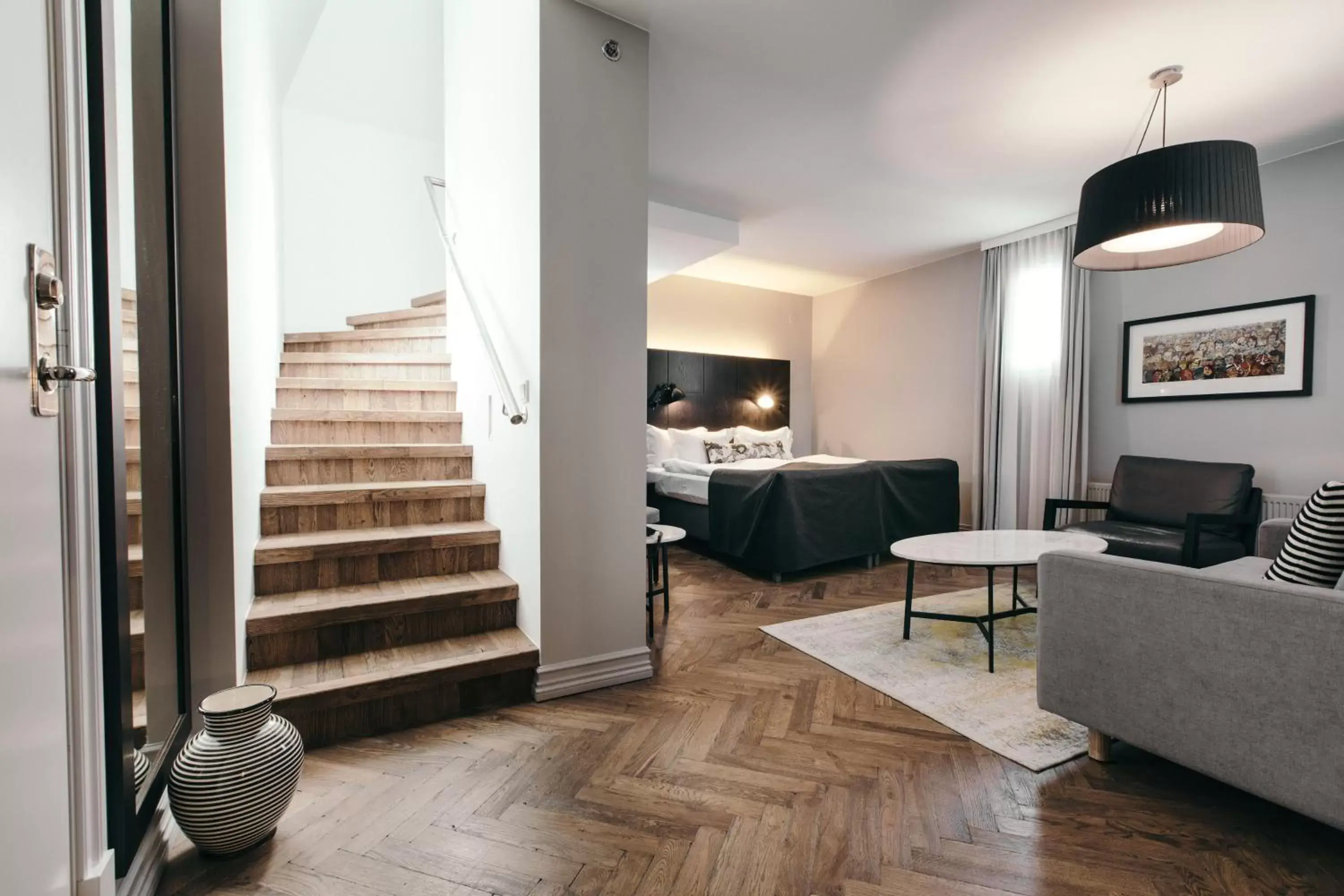 Photo of the whole room in Apótek Hotel Reykjavík by Keahotels Photo of the whole room in Apótek Hotel Reykjavík by Keahotels