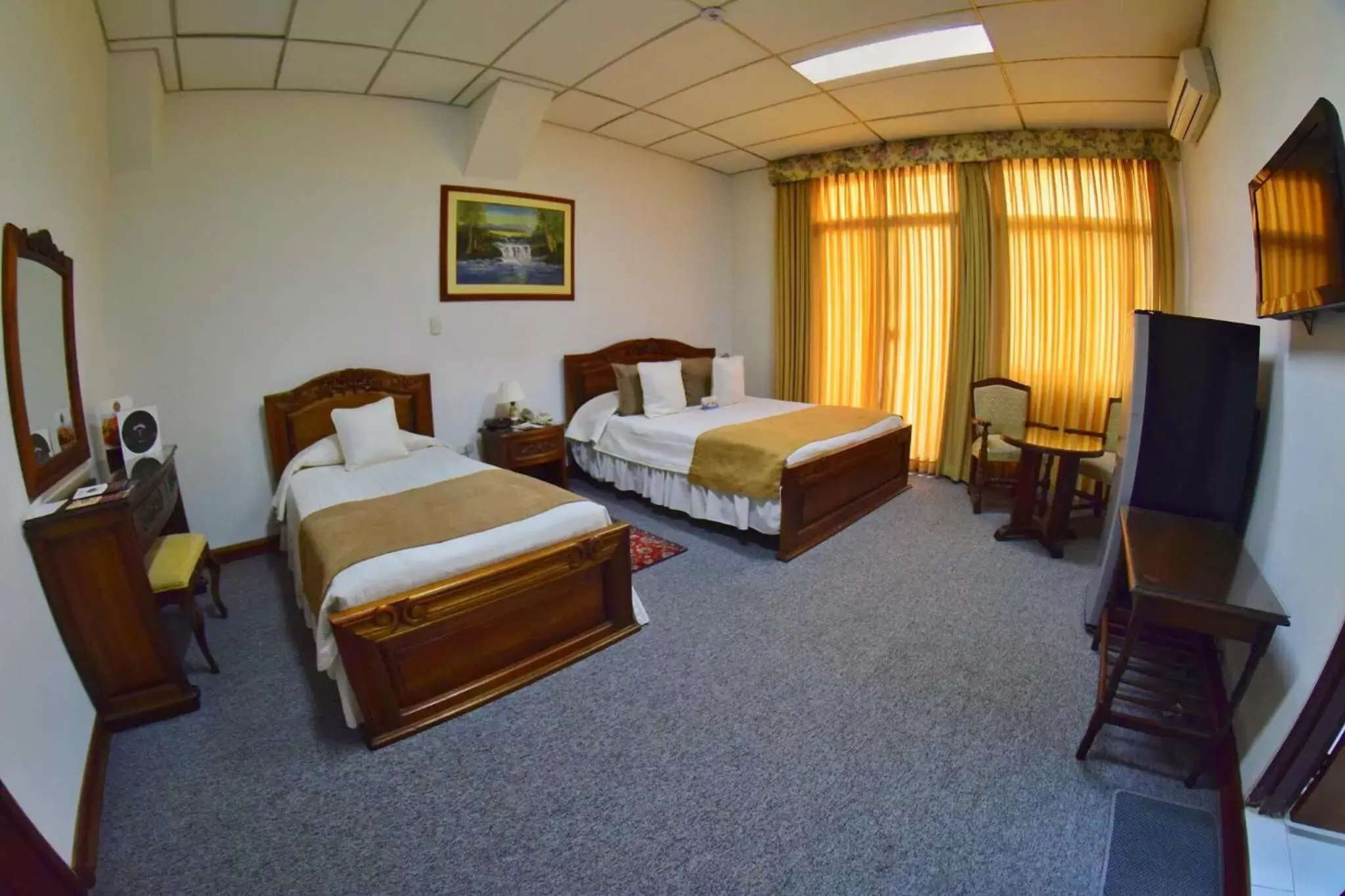 Photo of the whole room, Bed in El Gran Hotel de Pereira