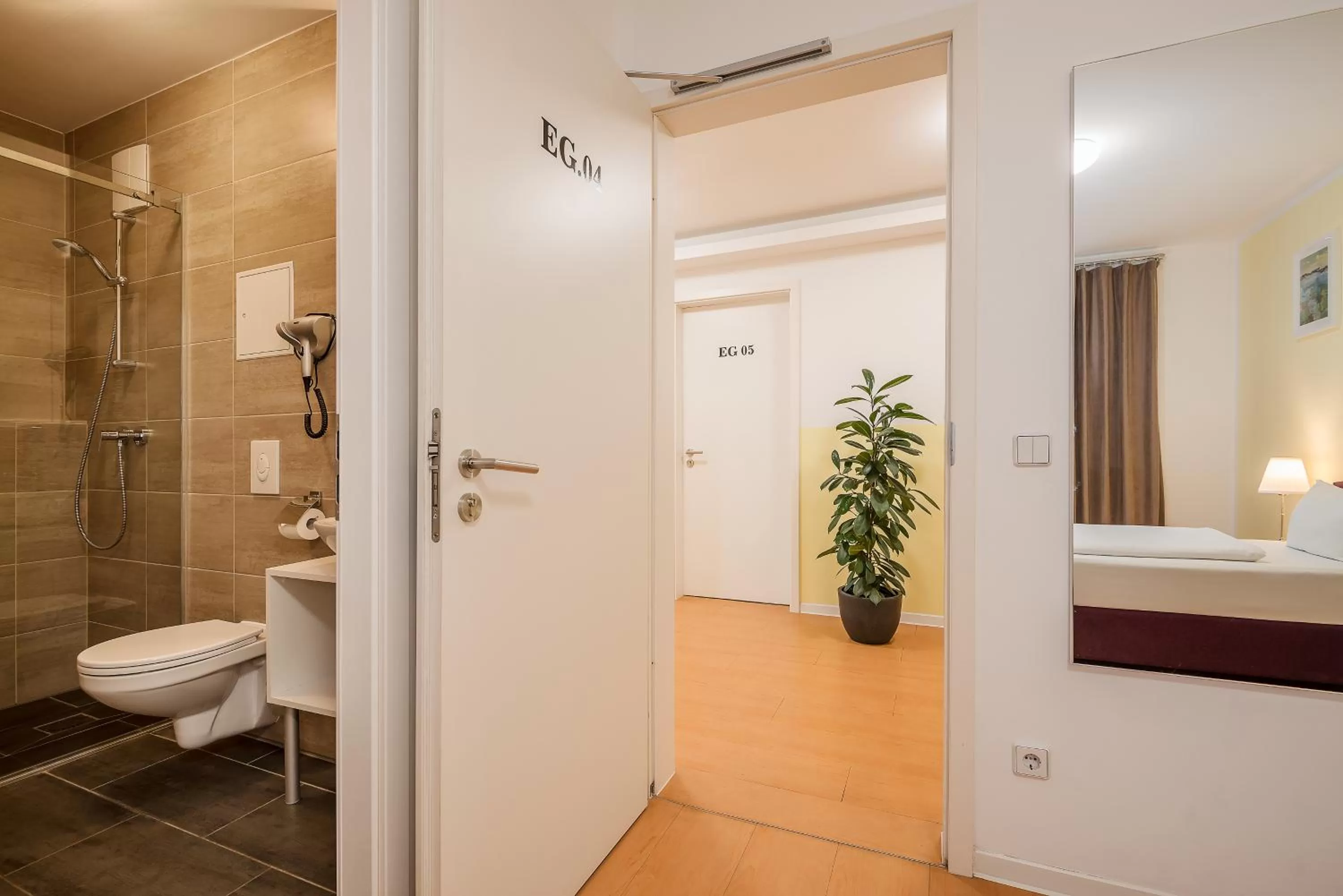 Photo of the whole room in Hotel City Green Berlin