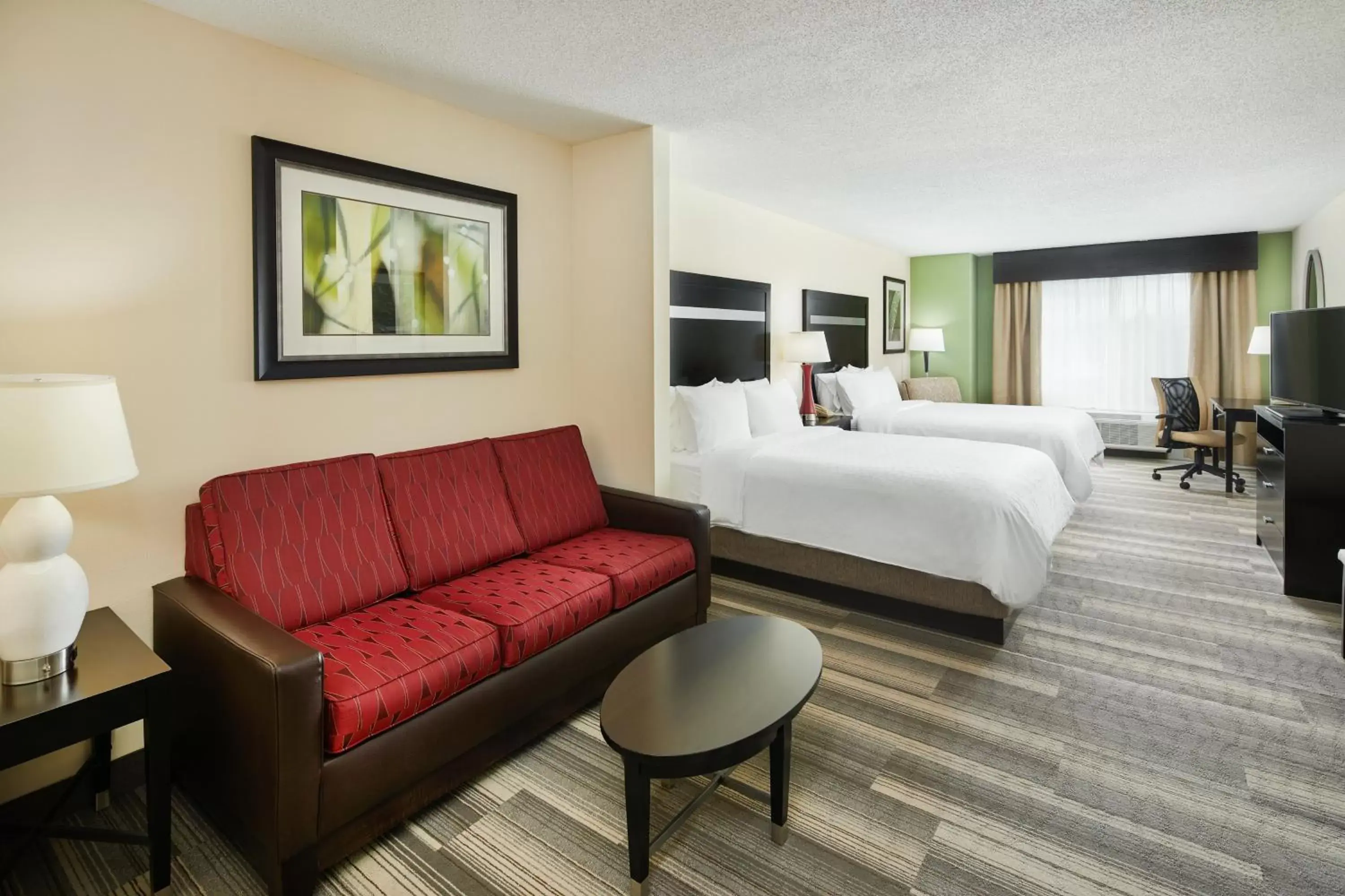 Photo of the whole room in Holiday Inn Express & Suites I-26 & Us 29 At Westgate Mall, an IHG Hotel