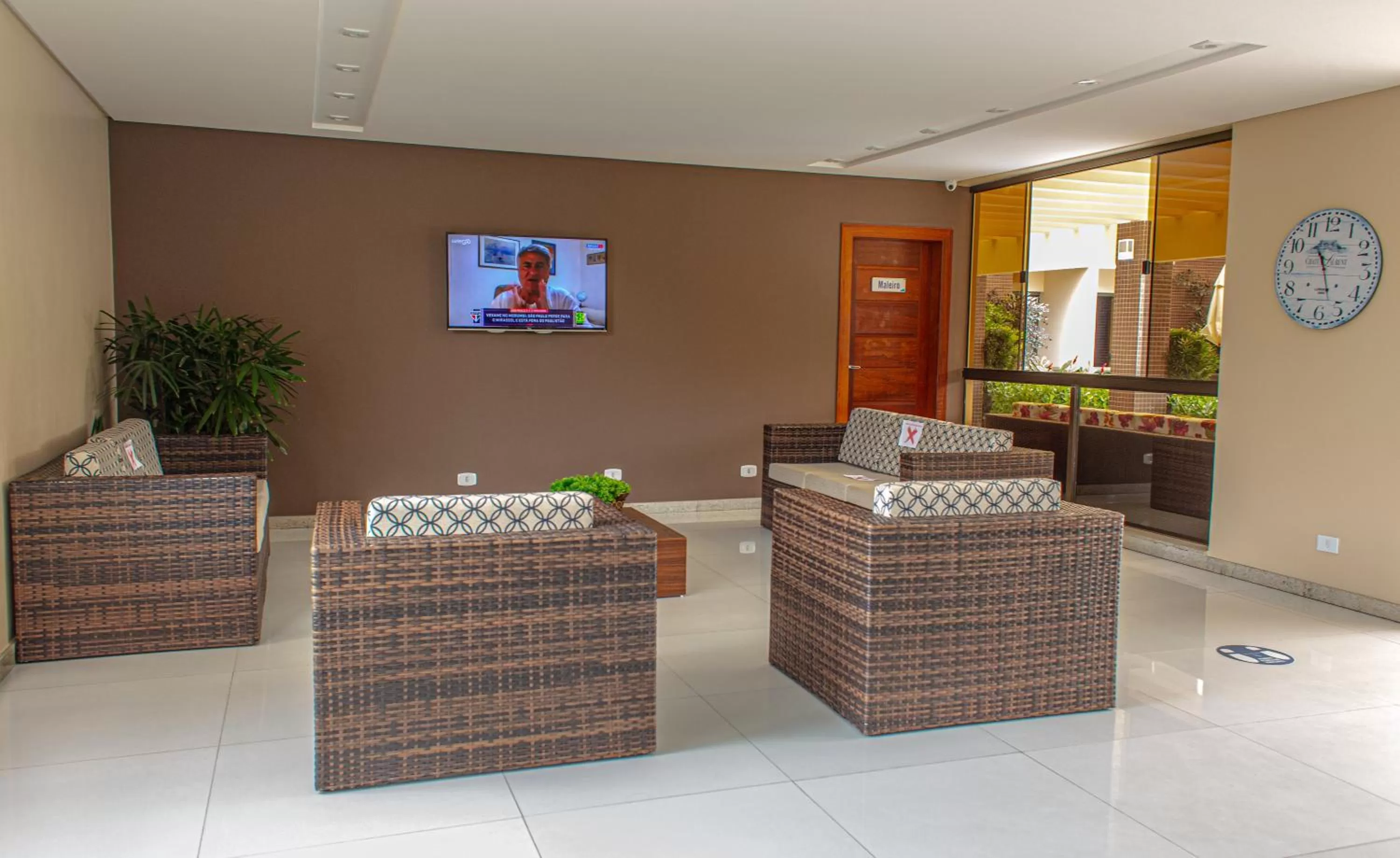 Lobby or reception in Safira Praia Hotel