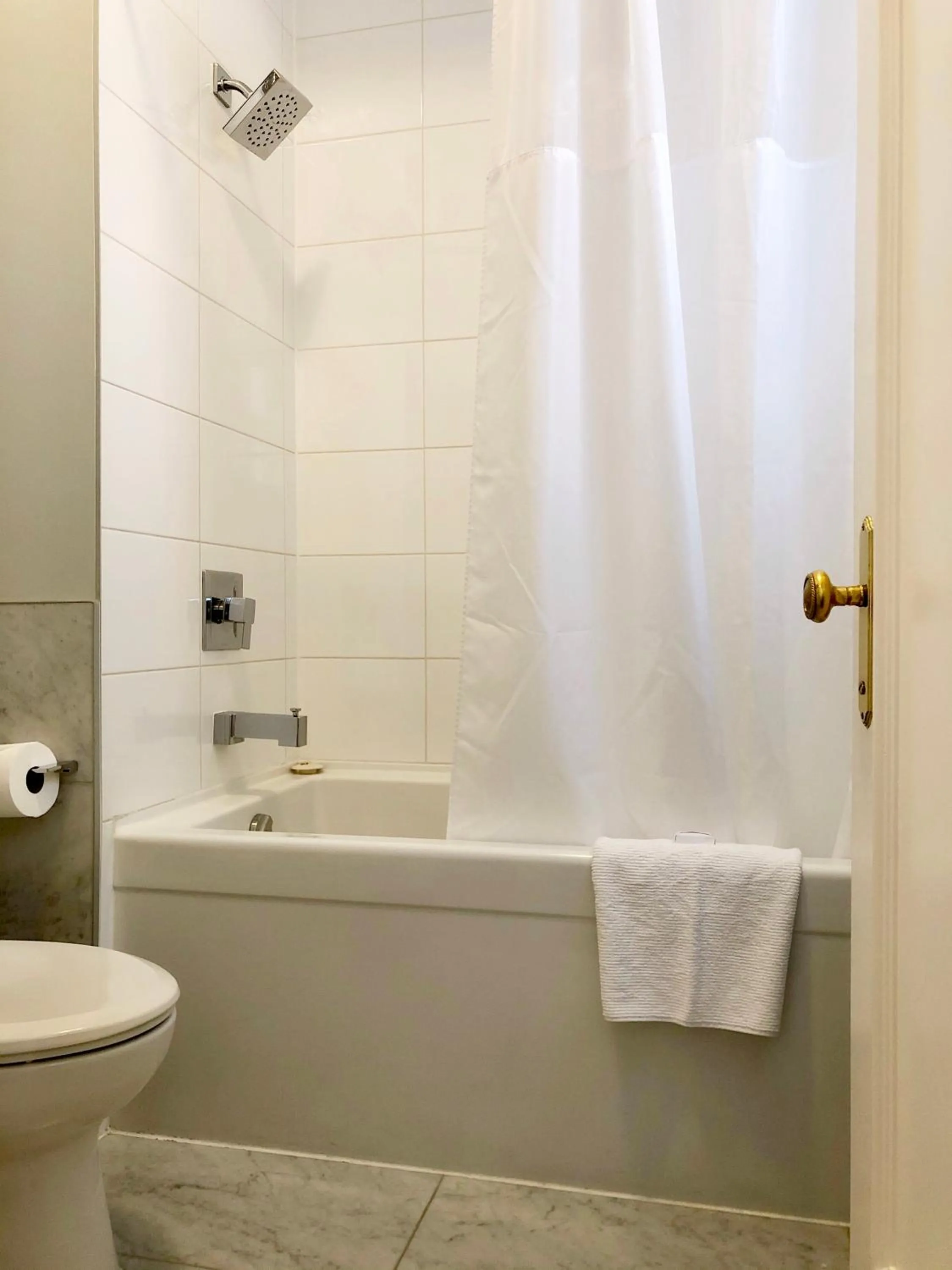 Bathroom in Victorian Hotel