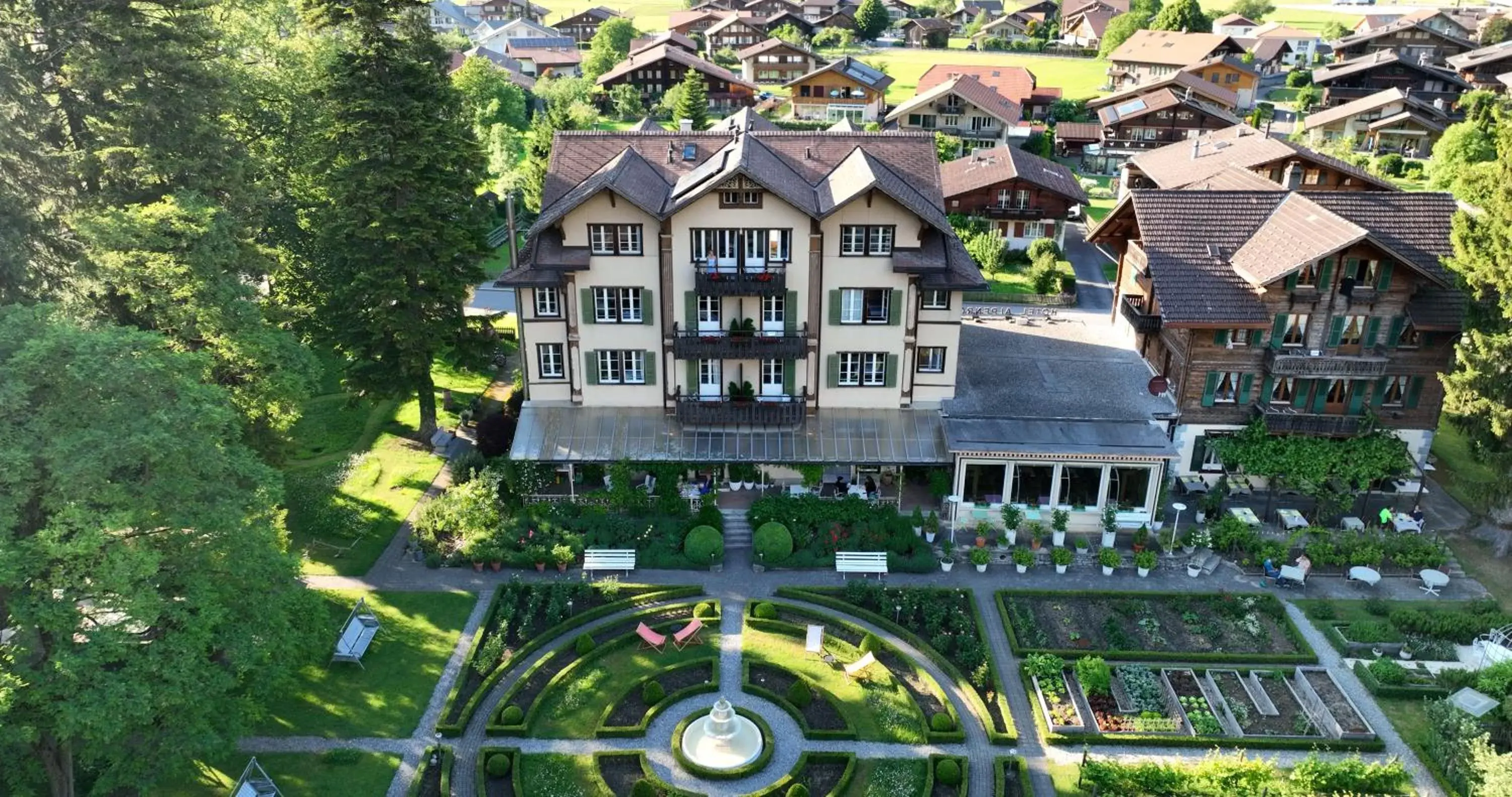 Property building, Bird's-eye View in Alpenrose Hotel and Gardens