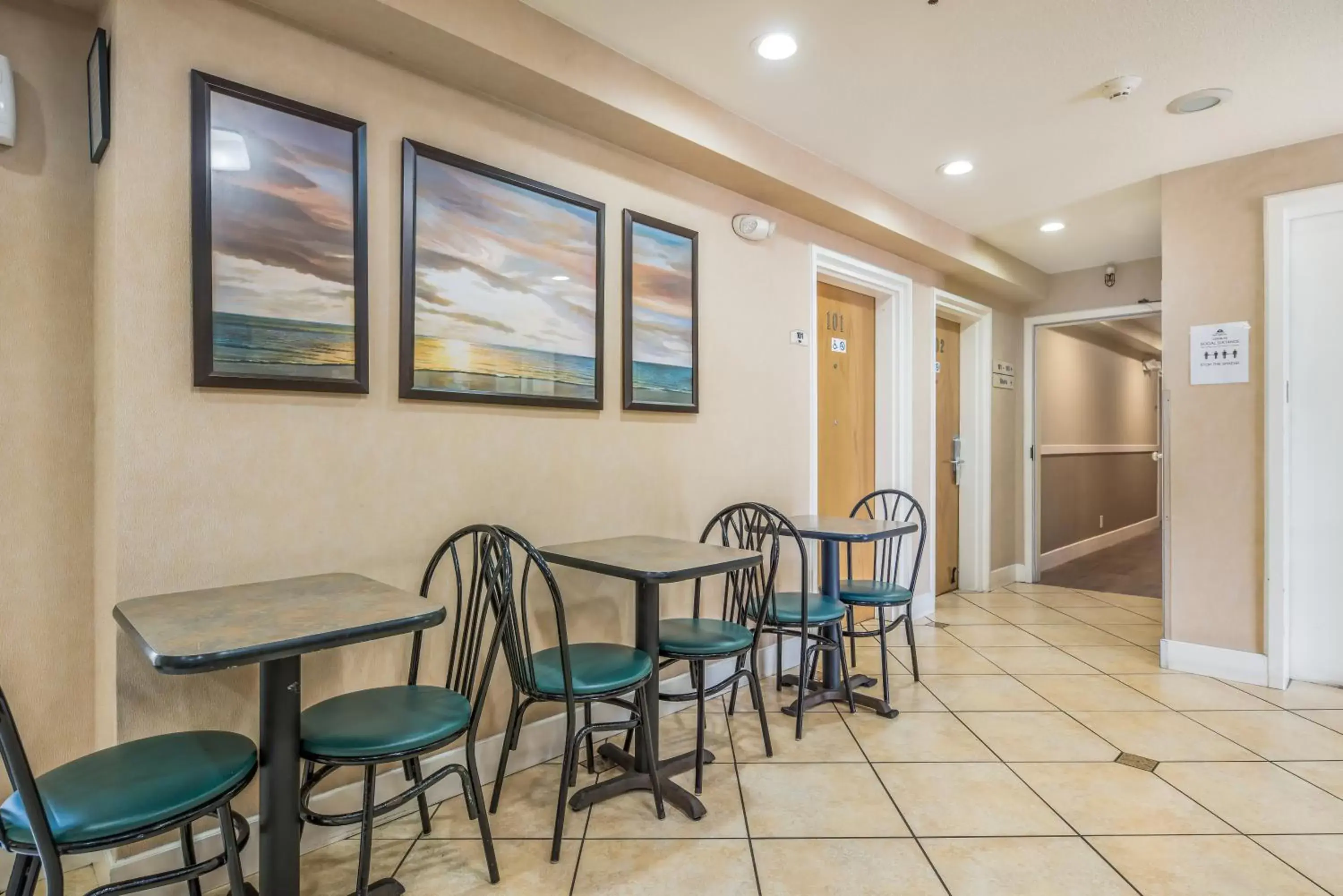 Lobby or reception in Americas Best Value Inn San Francisco/Pacifica