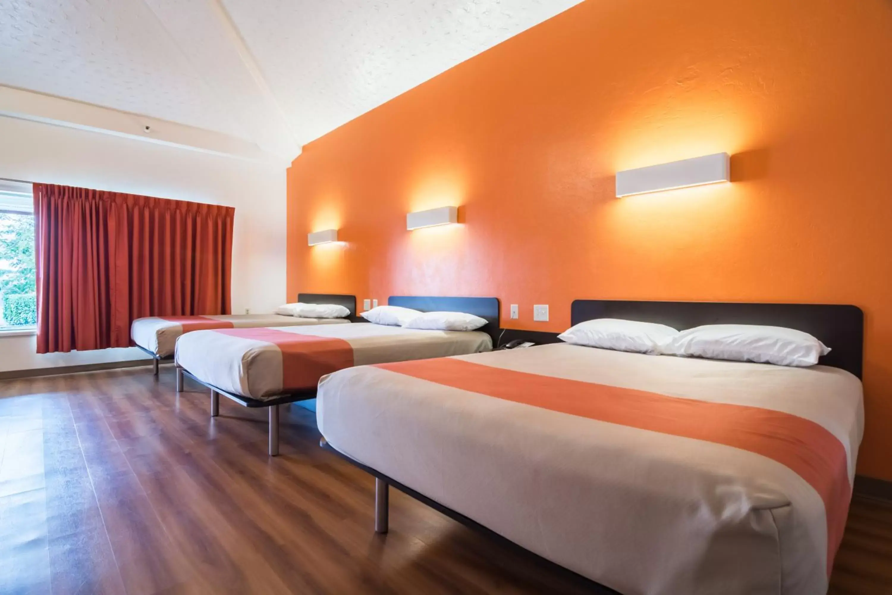 Bedroom, Bed in Motel 6-Globe, AZ