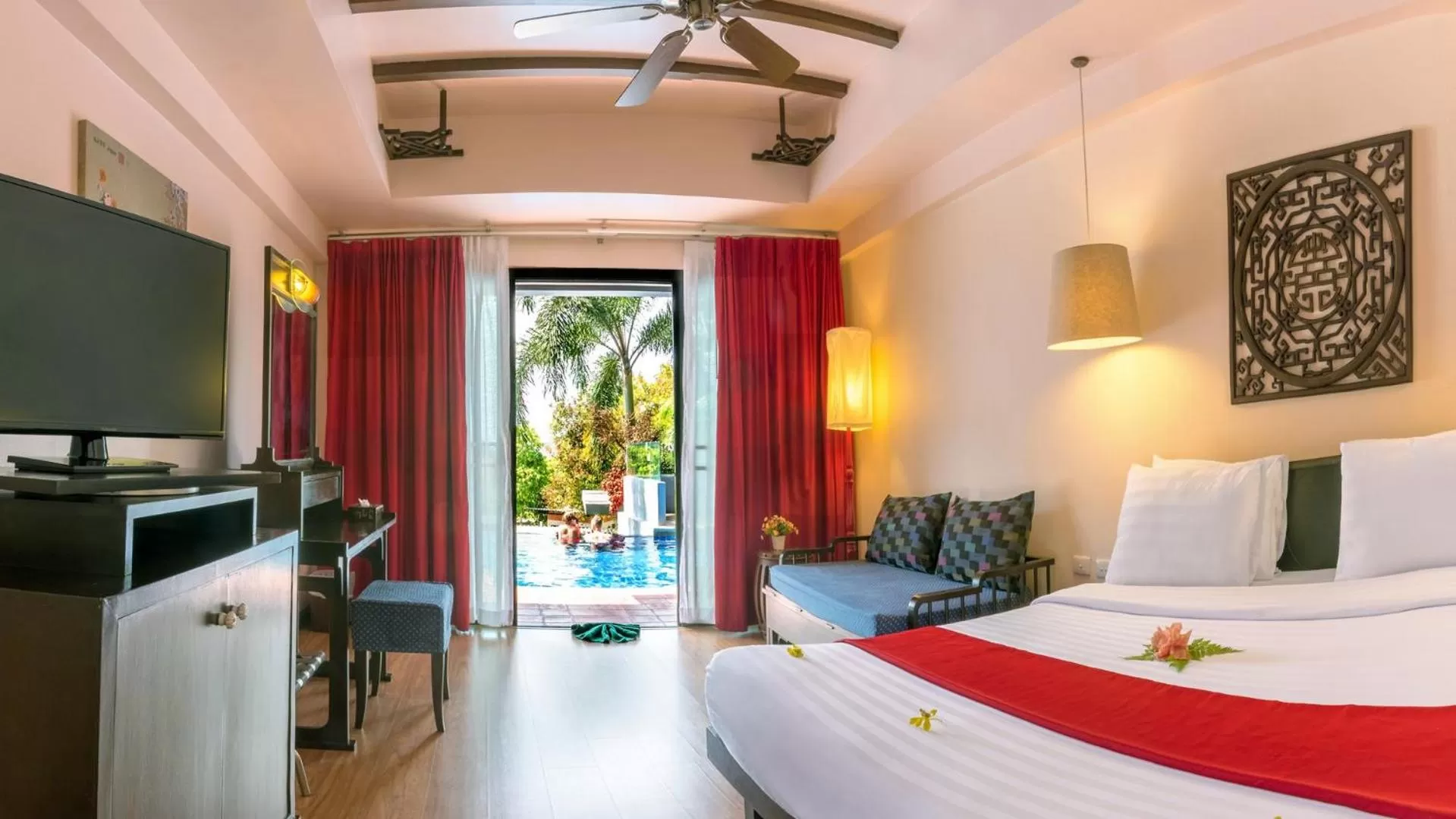 Photo of the whole room, Bed in Krabi Chada Resort