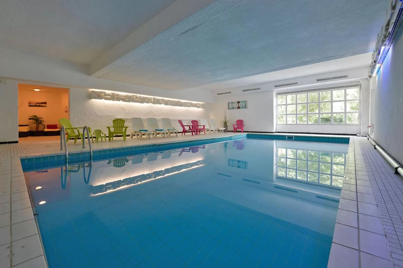 Swimming pool in Hotel Gut Funkenhof