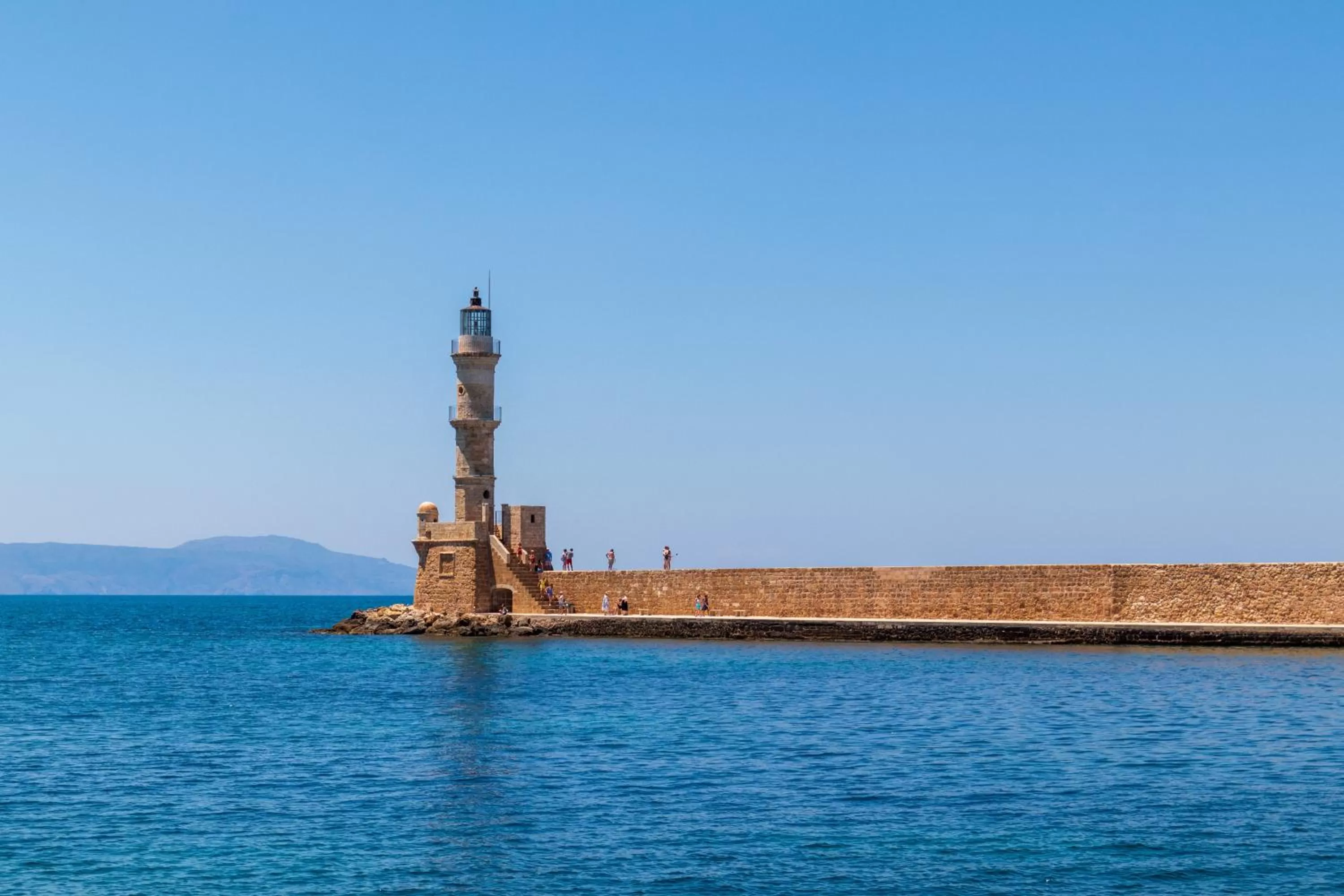 Day in Riviera Suites