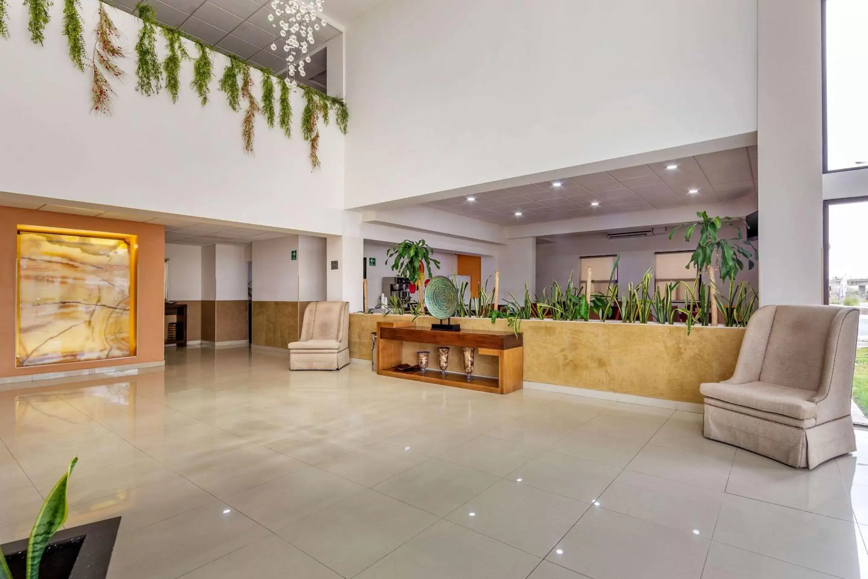 Lobby or reception, Lobby/Reception in Comfort Inn Chihuahua
