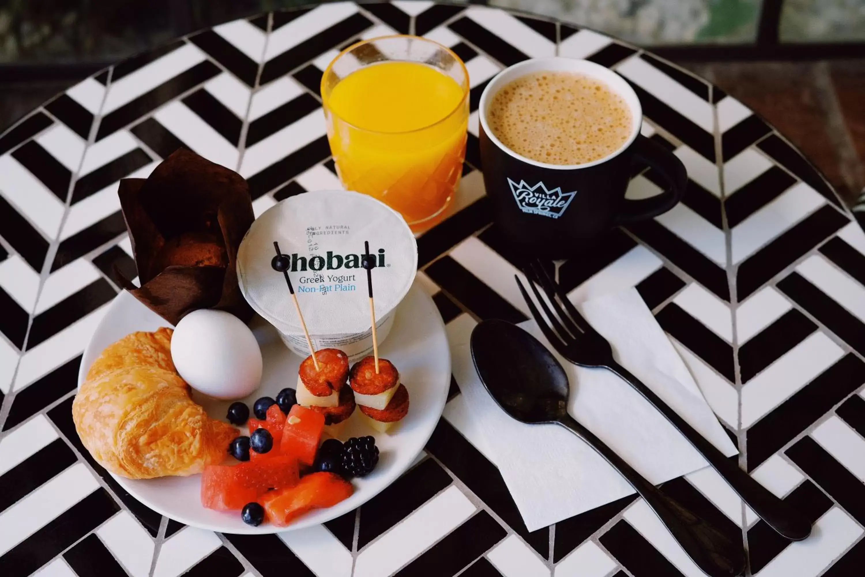 Continental breakfast in Villa Royale Continental breakfast in Villa Royale