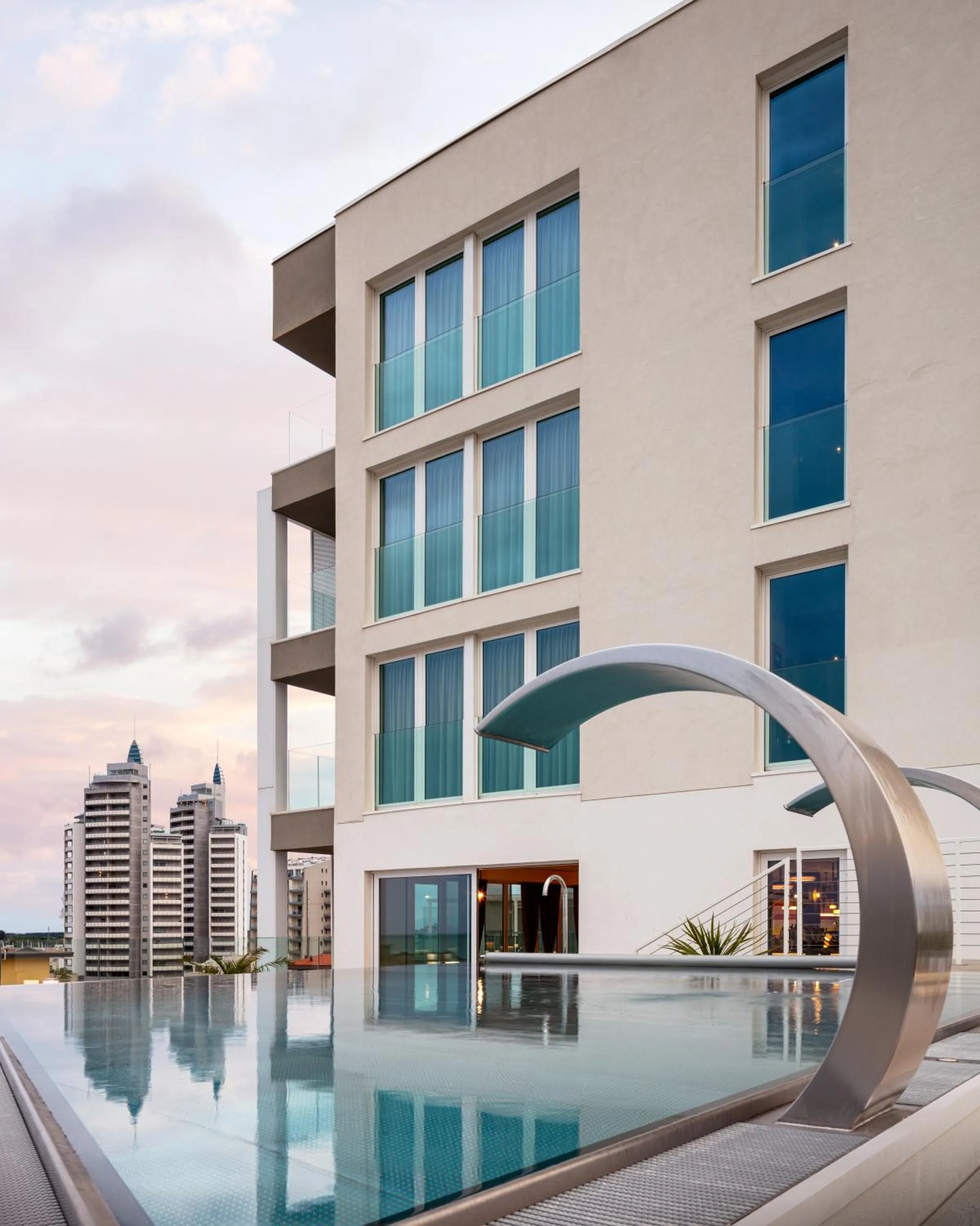 Balcony/Terrace in J44 Lifestyle Hotel