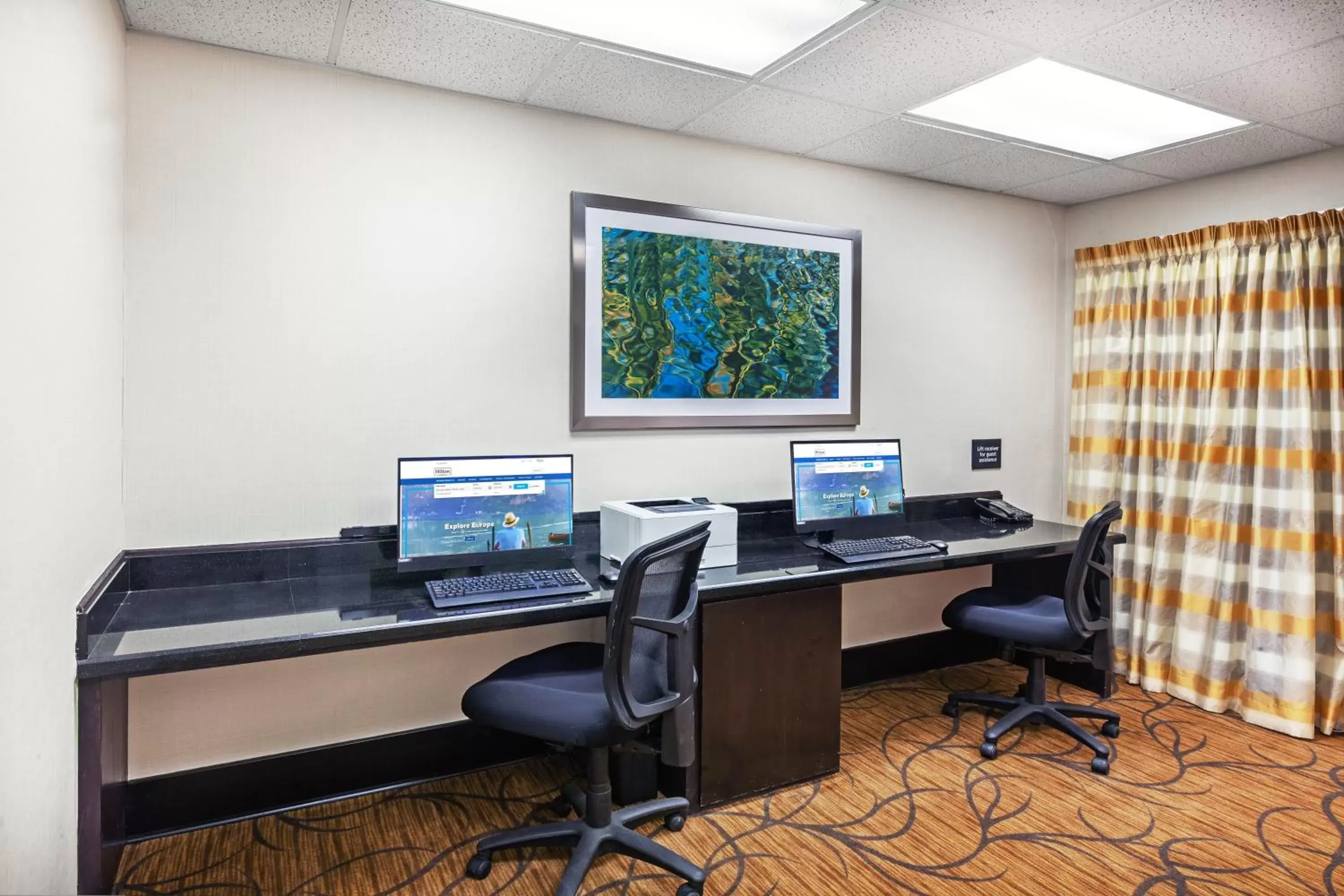 Business facilities, Business Area/Conference Room in Comfort Inn Sherman