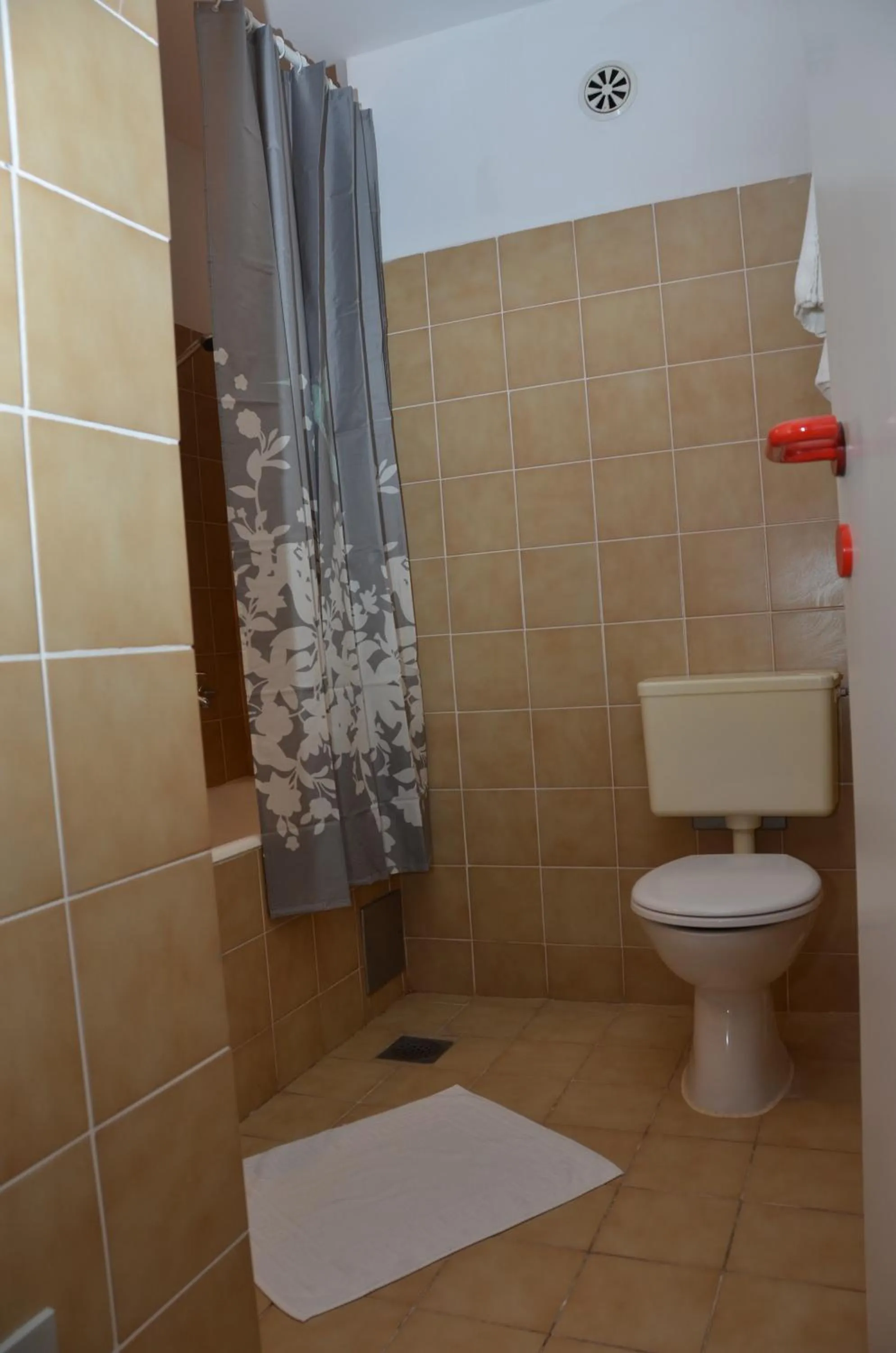 Toilet in Liberty S Hotel