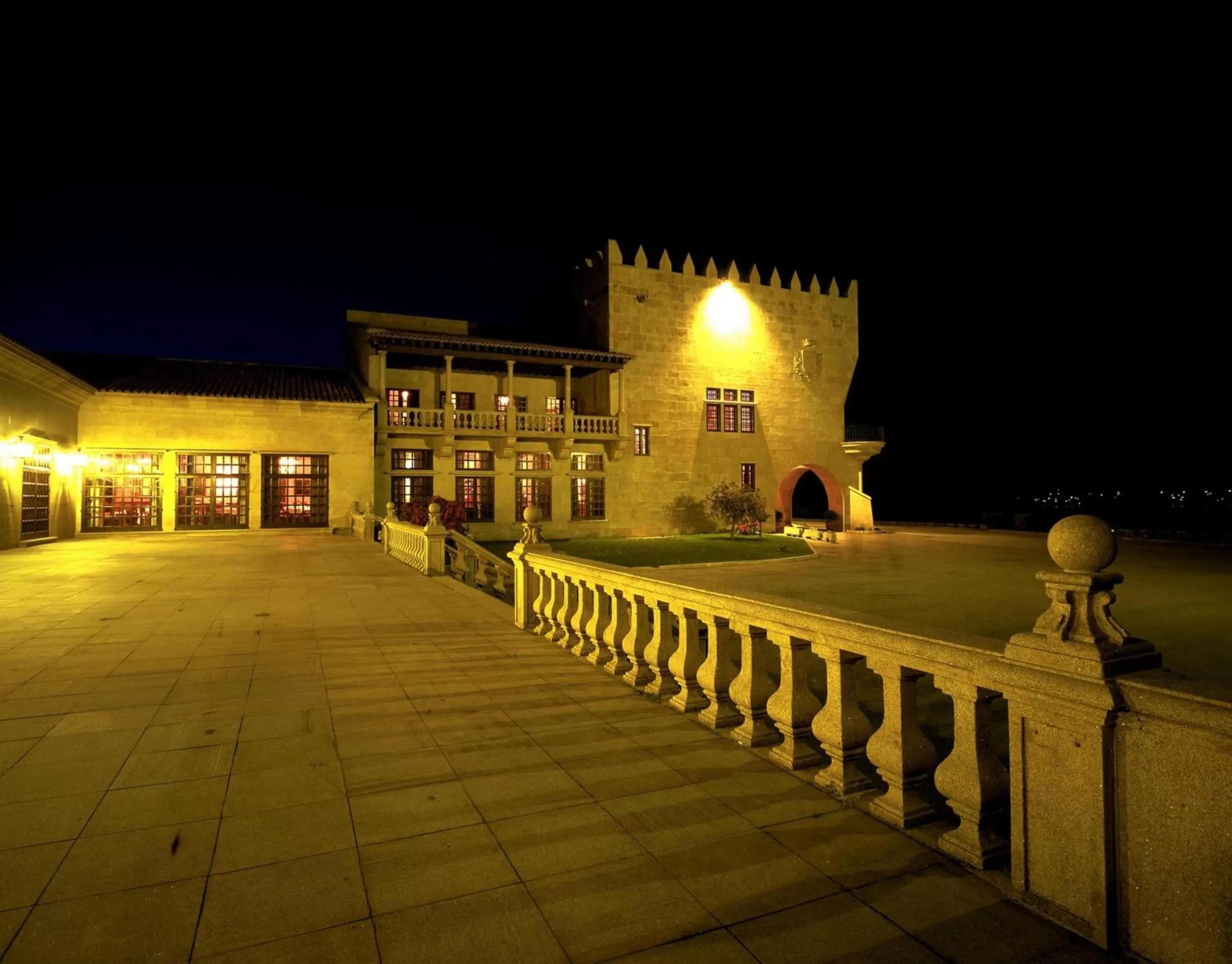 Facade/entrance in Parador de Baiona