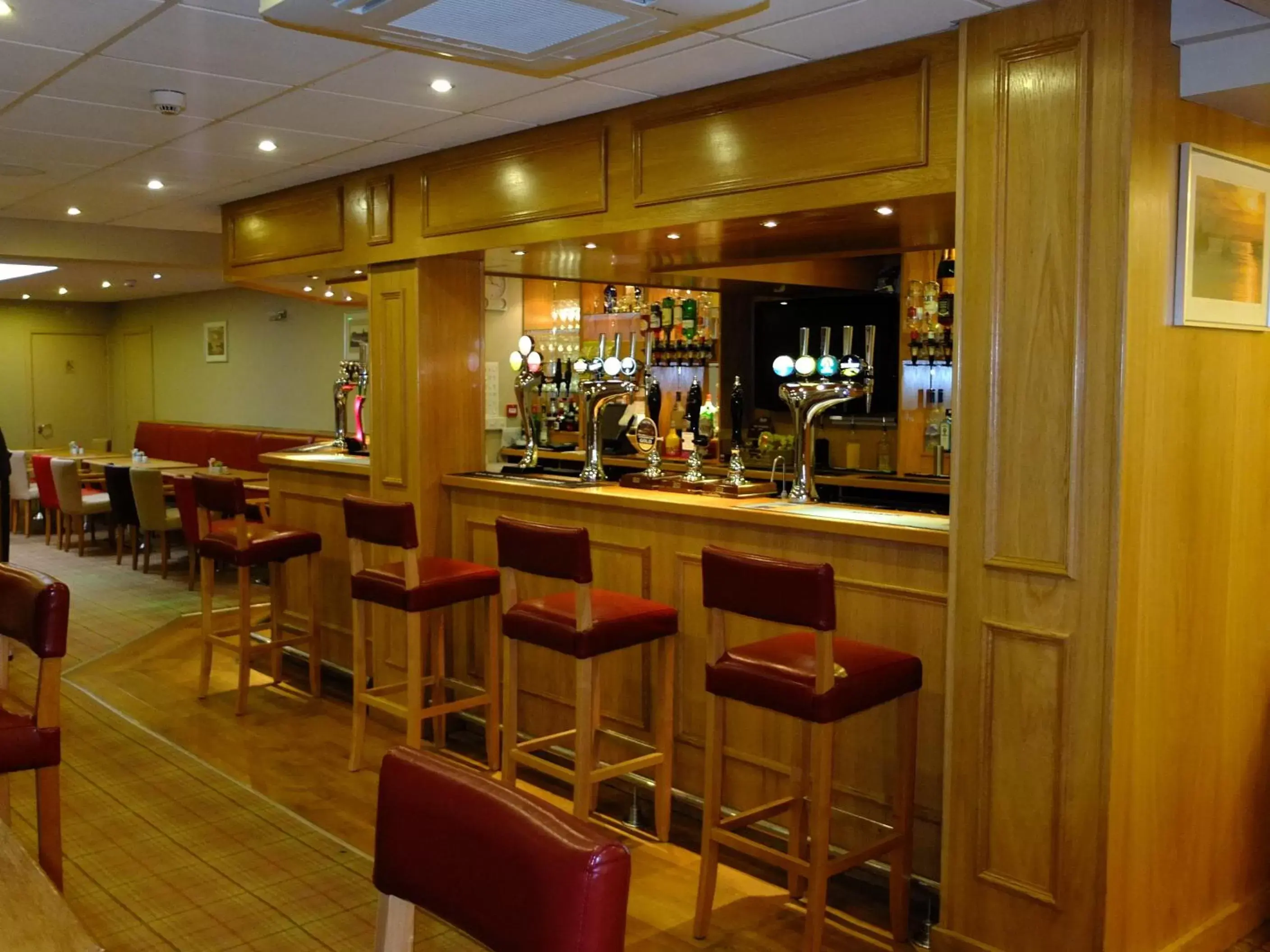 Lounge or bar, Lounge/Bar in The Golden Lion Hotel