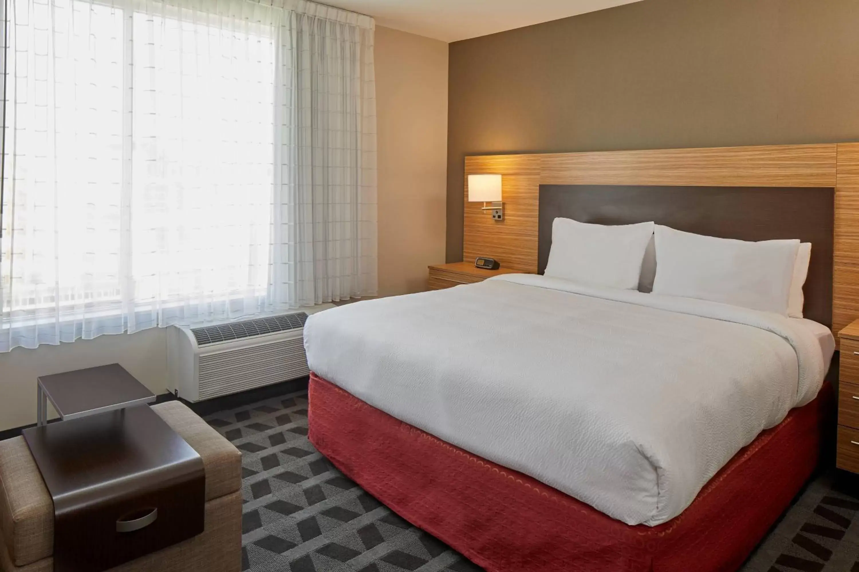 Photo of the whole room, Bed in TownePlace Suites by Marriott Columbus North - OSU