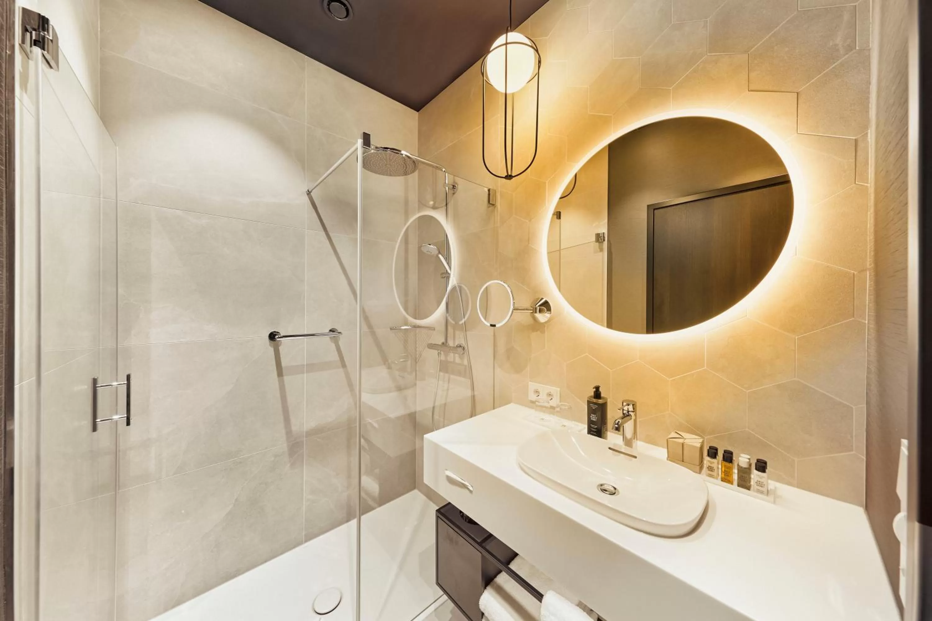 Bathroom in HYPERION Hotel Salzburg