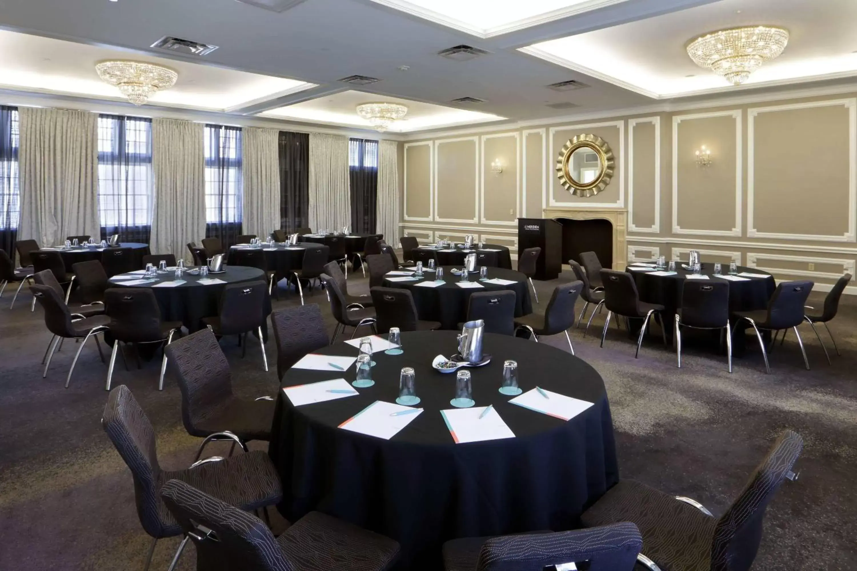 Meeting/conference room, Restaurant/Places to Eat in Le Meridien Dallas, The Stoneleigh