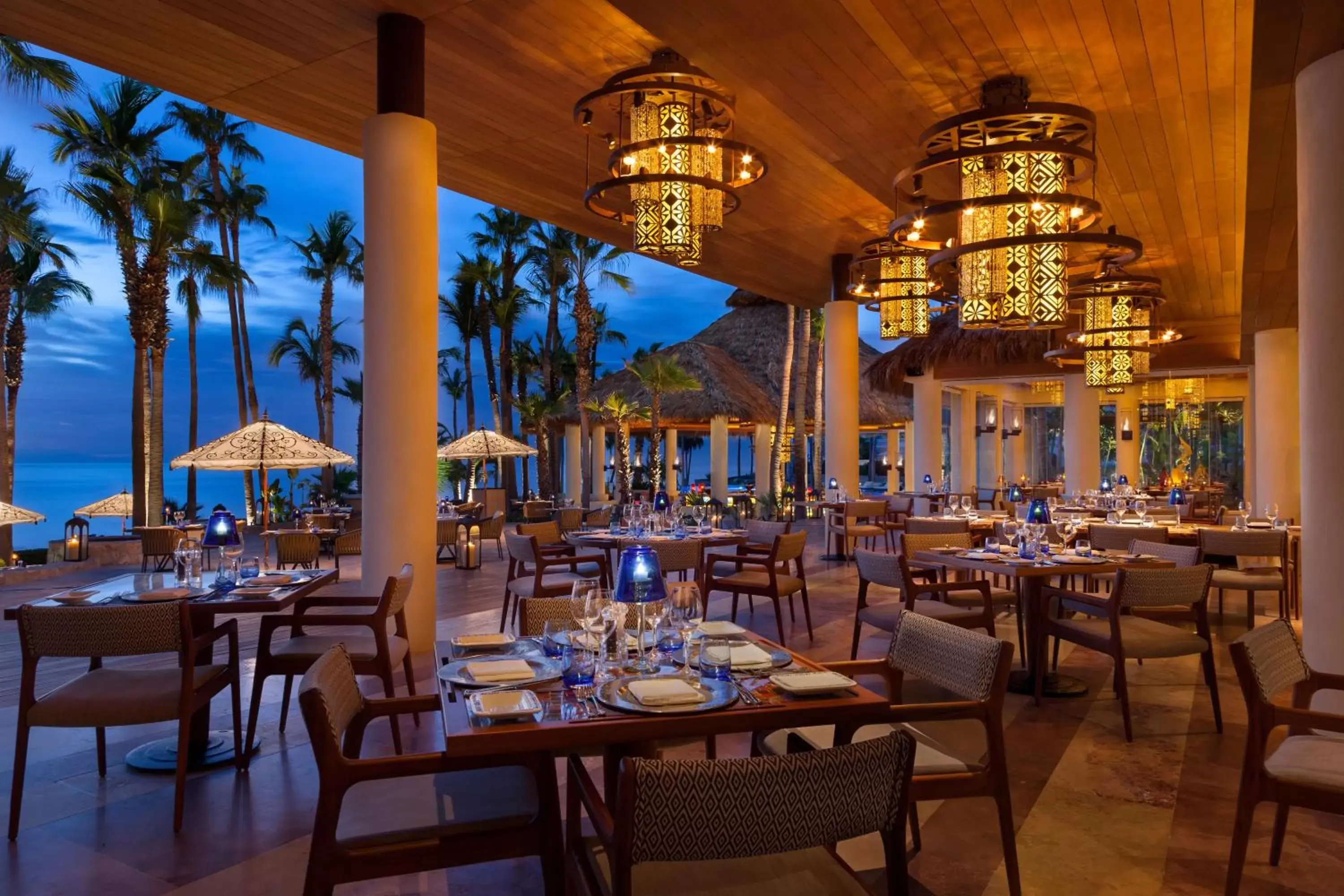 Restaurant/Places to Eat in One&Only Palmilla