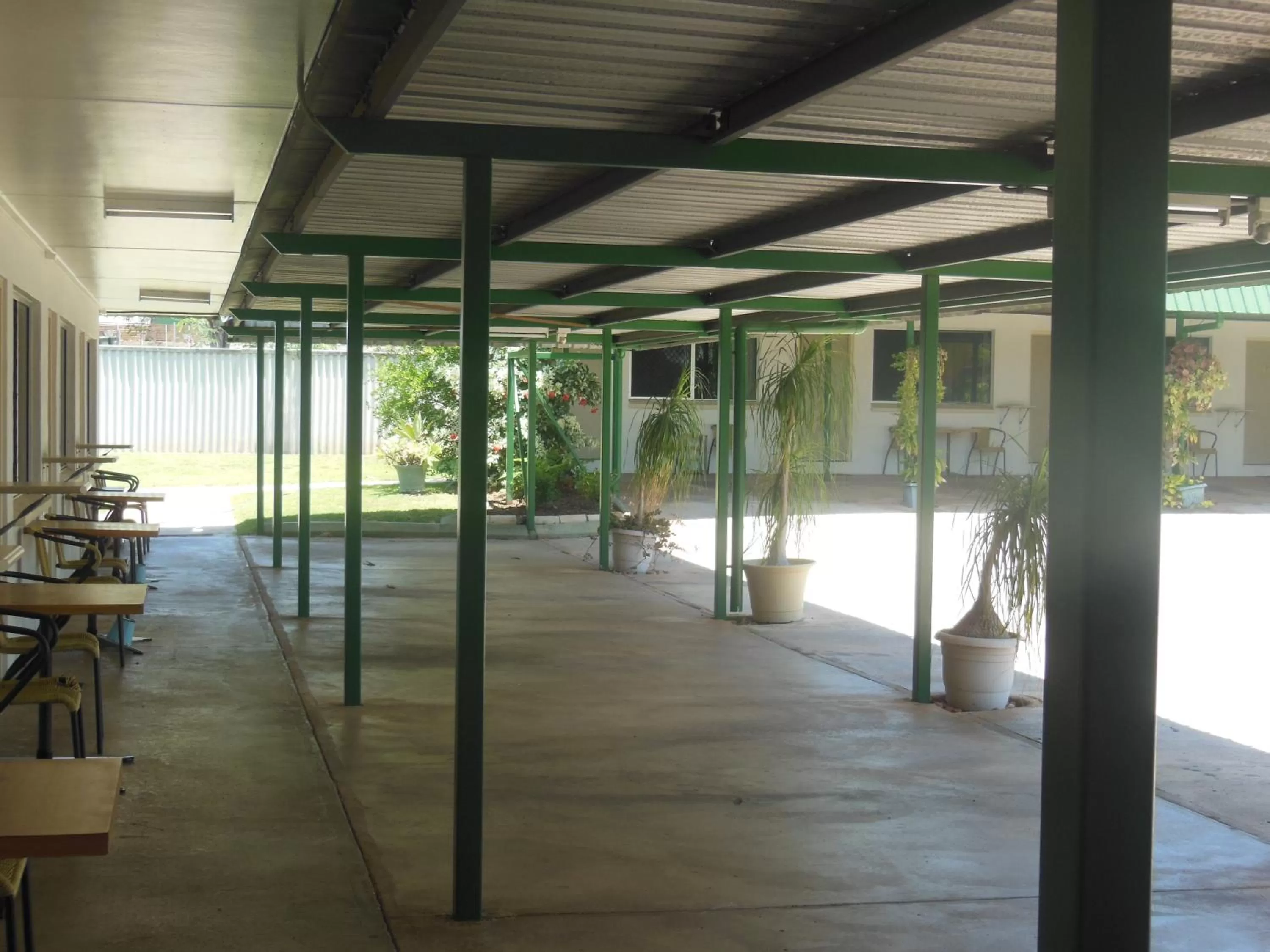 Facade/entrance in Country Road Motel