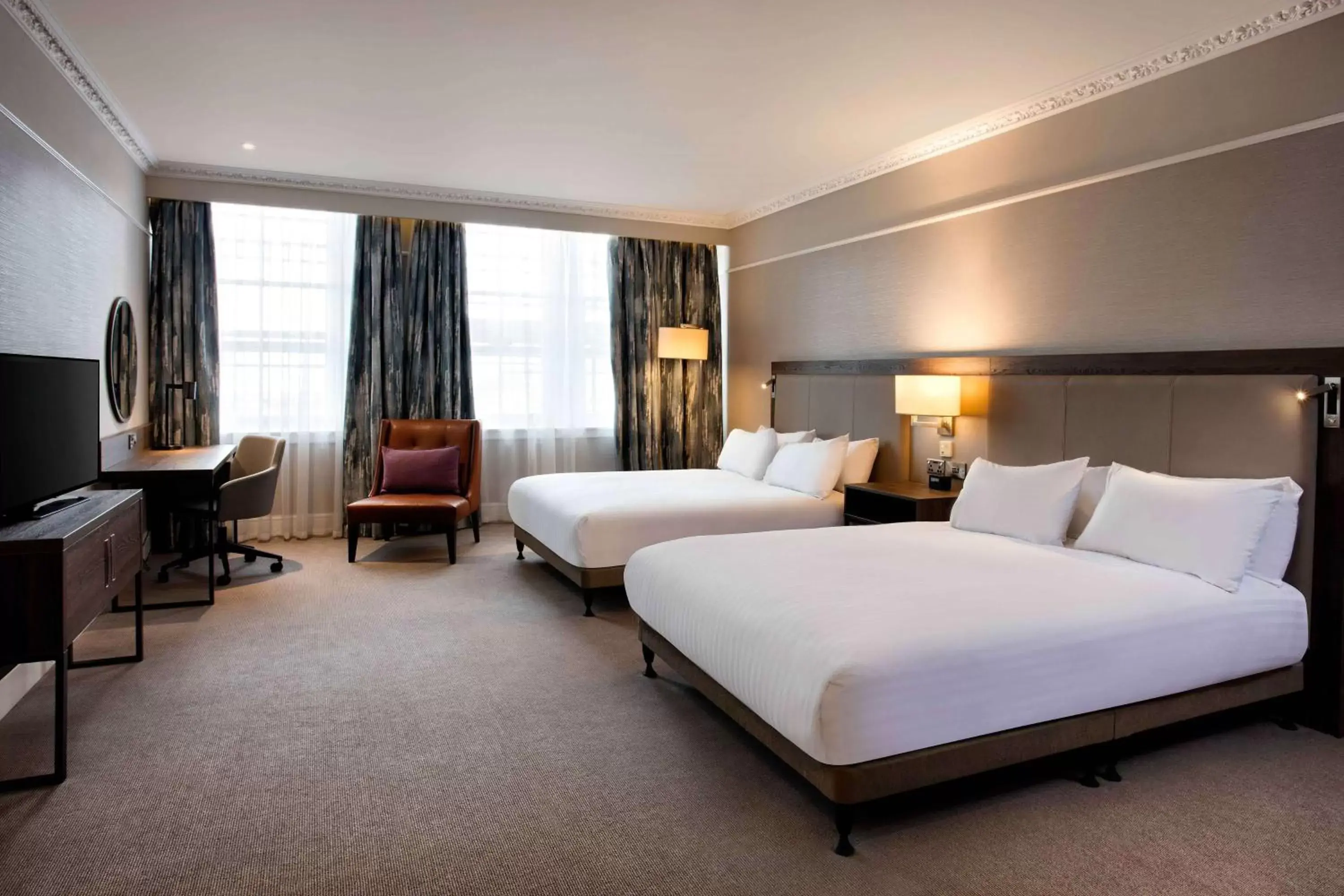 Bed in Hilton Edinburgh Carlton
