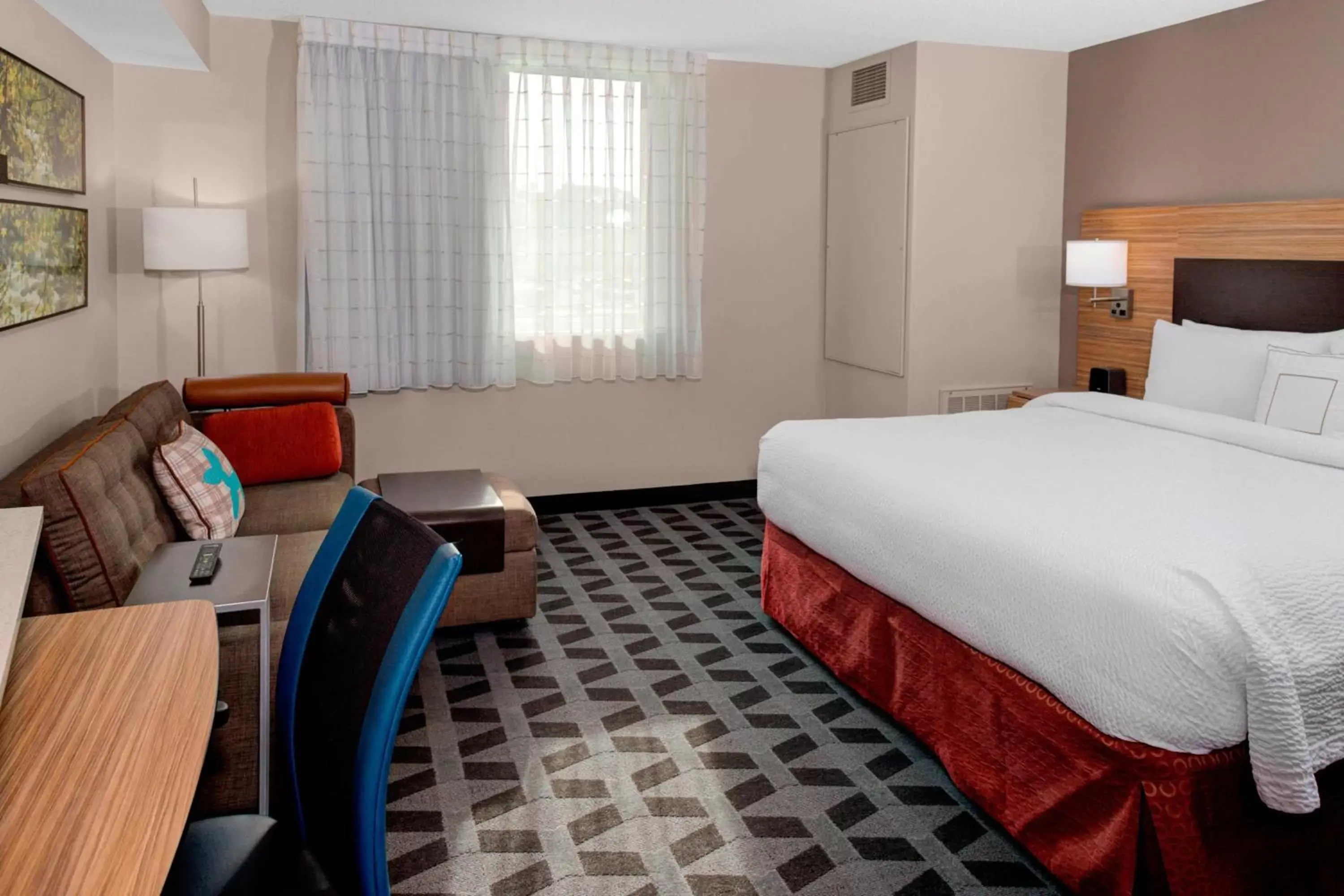 Bedroom in TownePlace Suites by Marriott Parkersburg