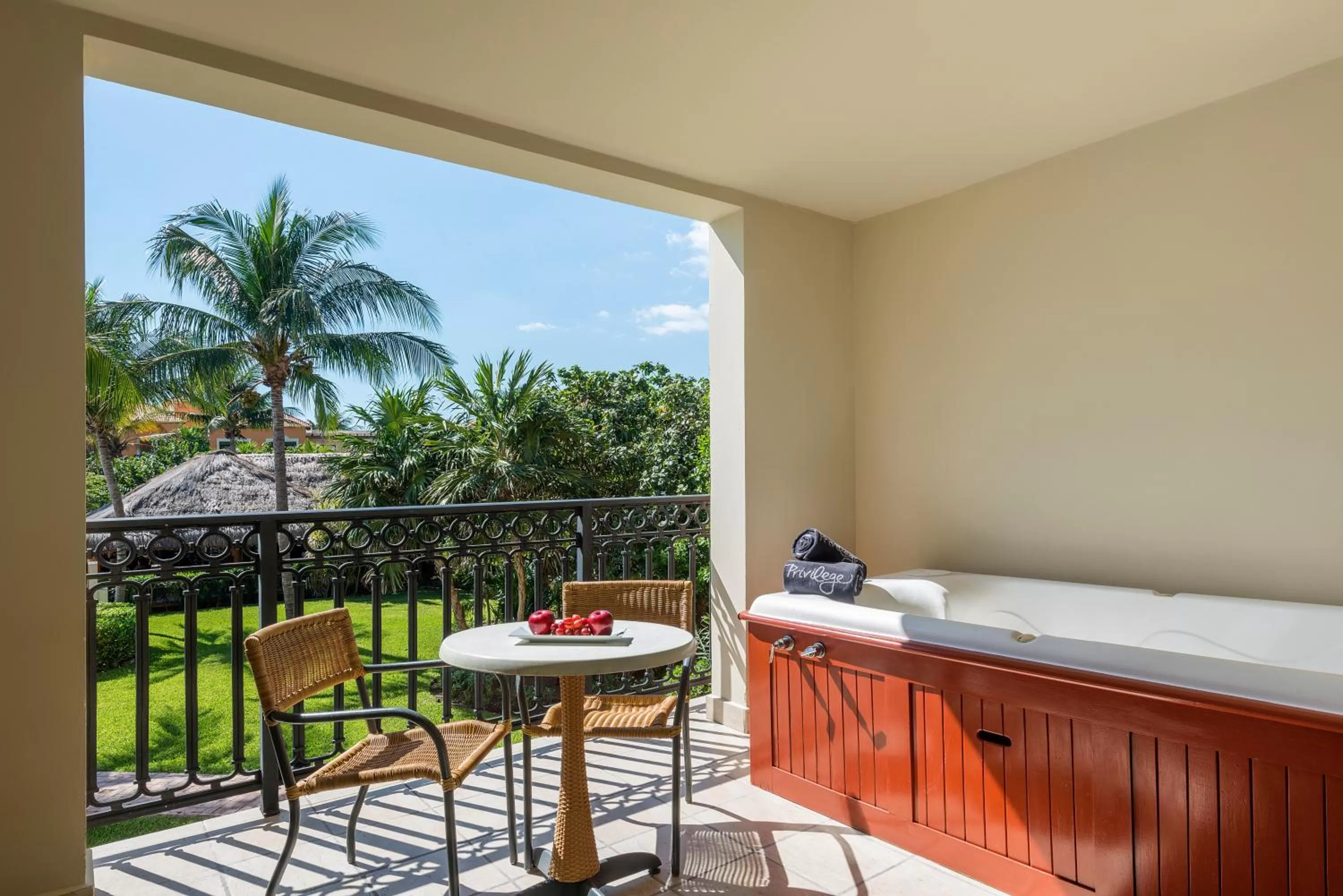 Balcony/Terrace in Ocean Coral & Turquesa All Inclusive