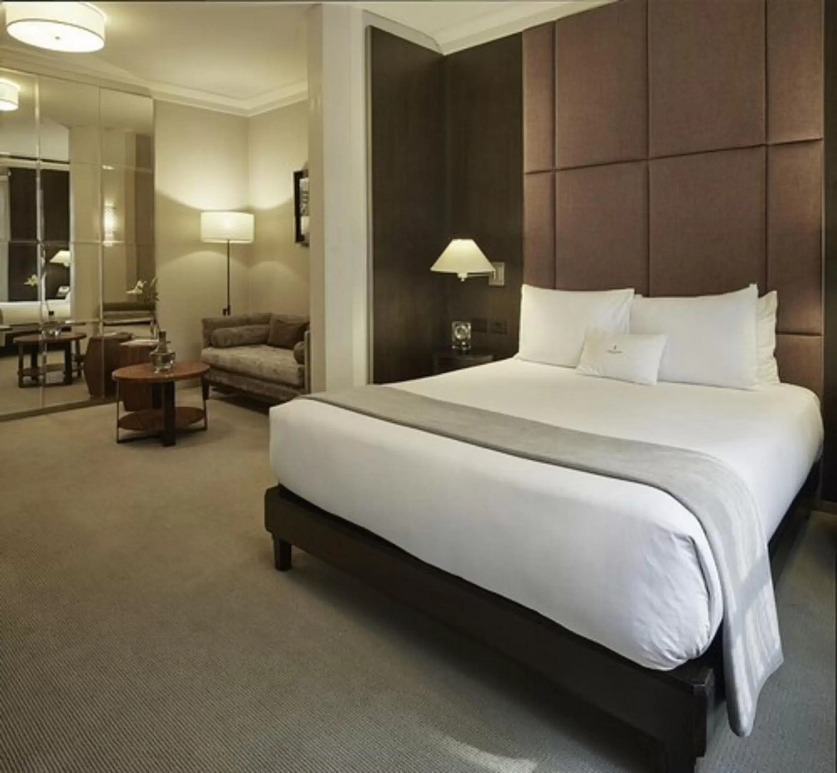 Bed in Hippodrome Hotel Condesa