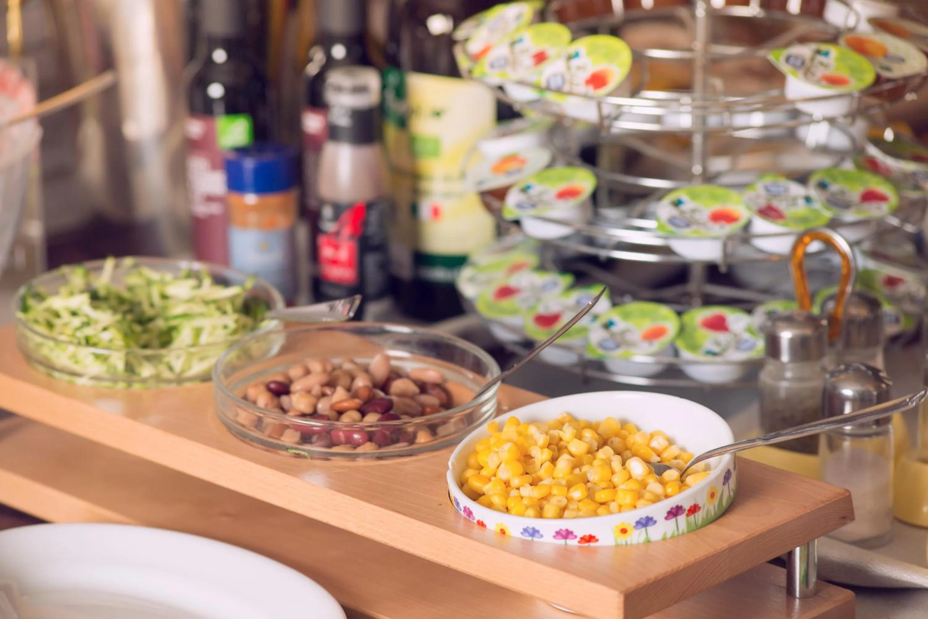 Buffet breakfast in eco Hotel Milano & BioRiso Restaurant