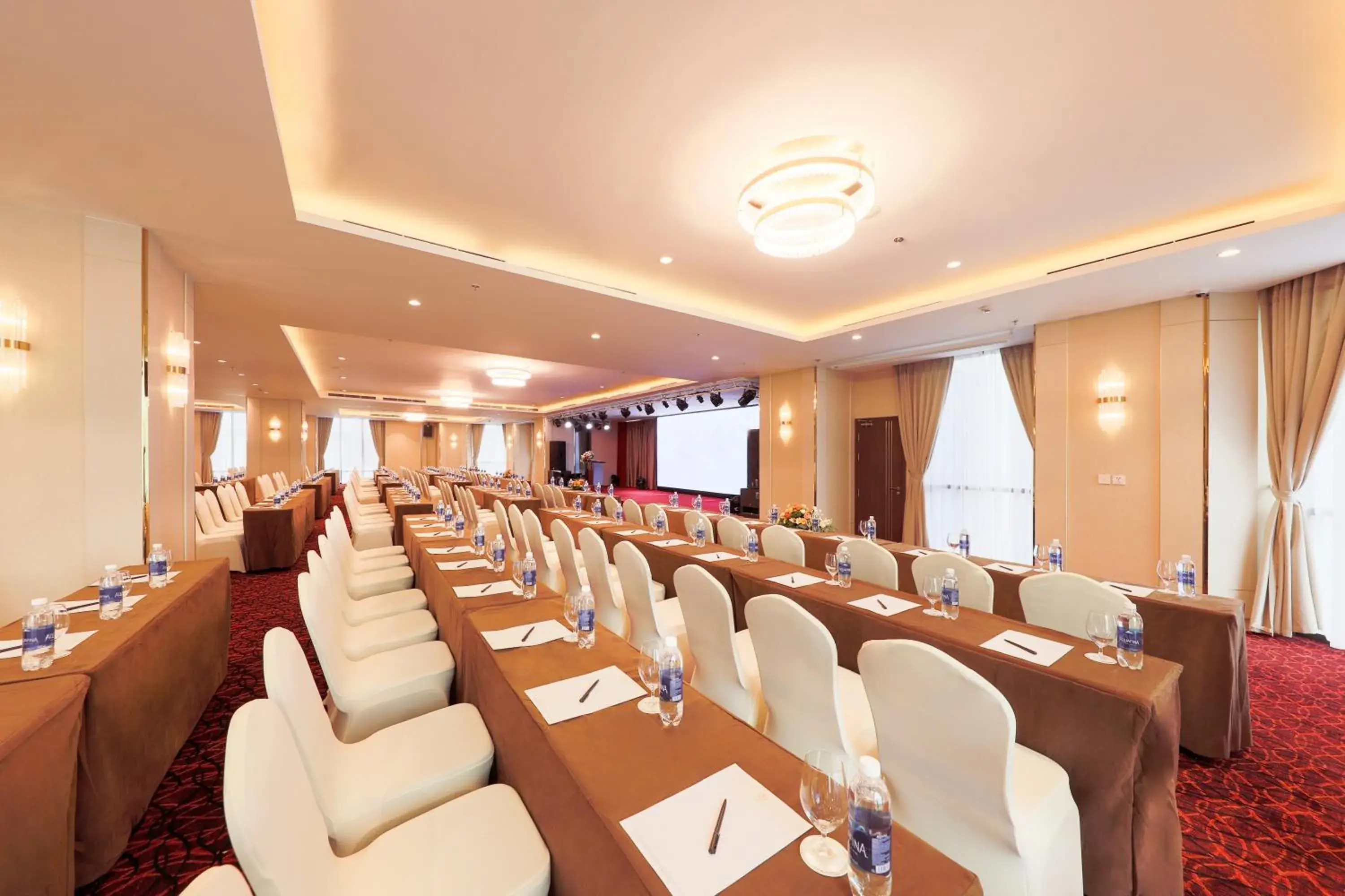 Meeting/conference room in Grand Vista Hanoi