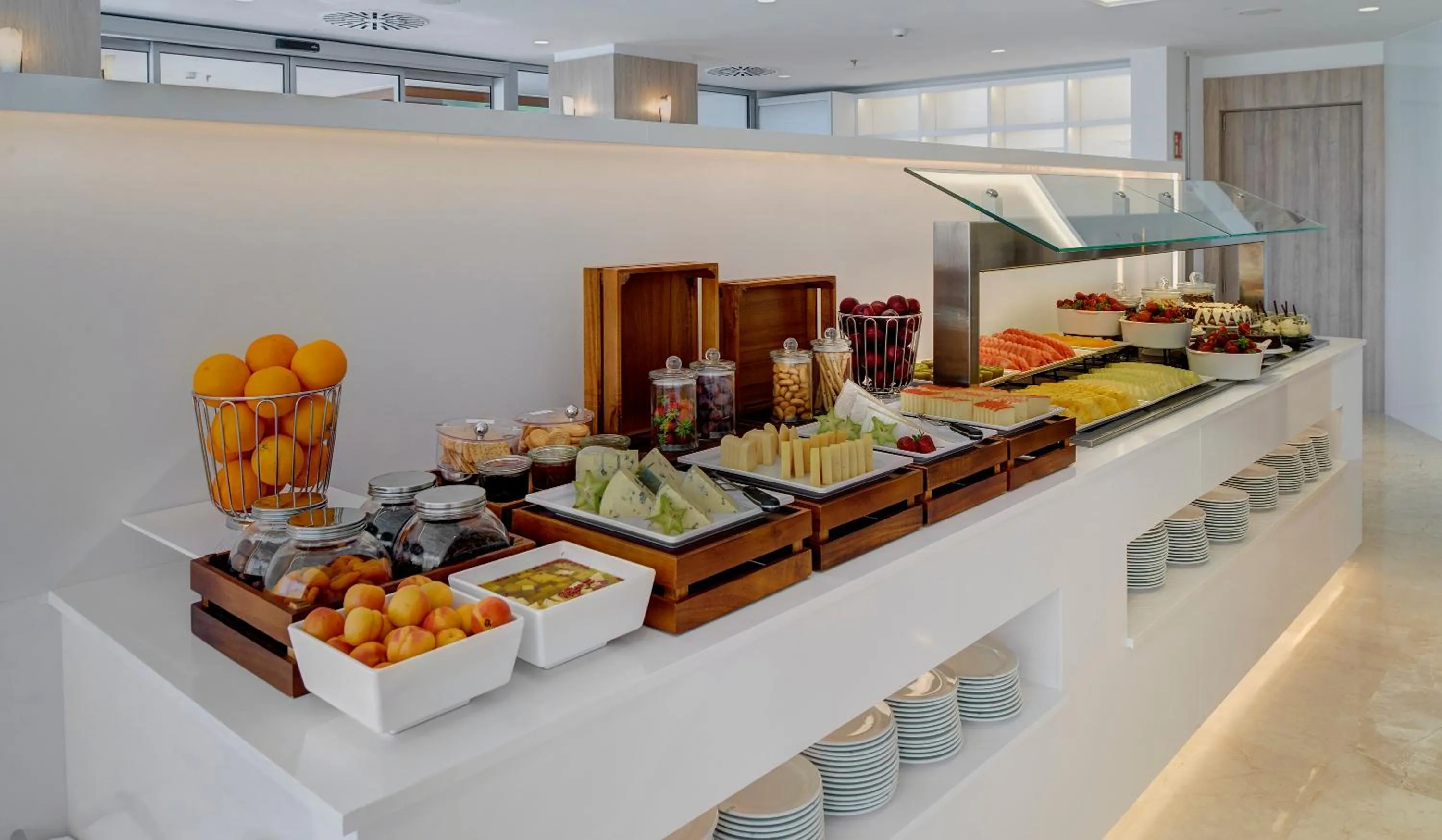 Restaurant/places to eat in Hipotels Bahia Cala Millor - Adults Only