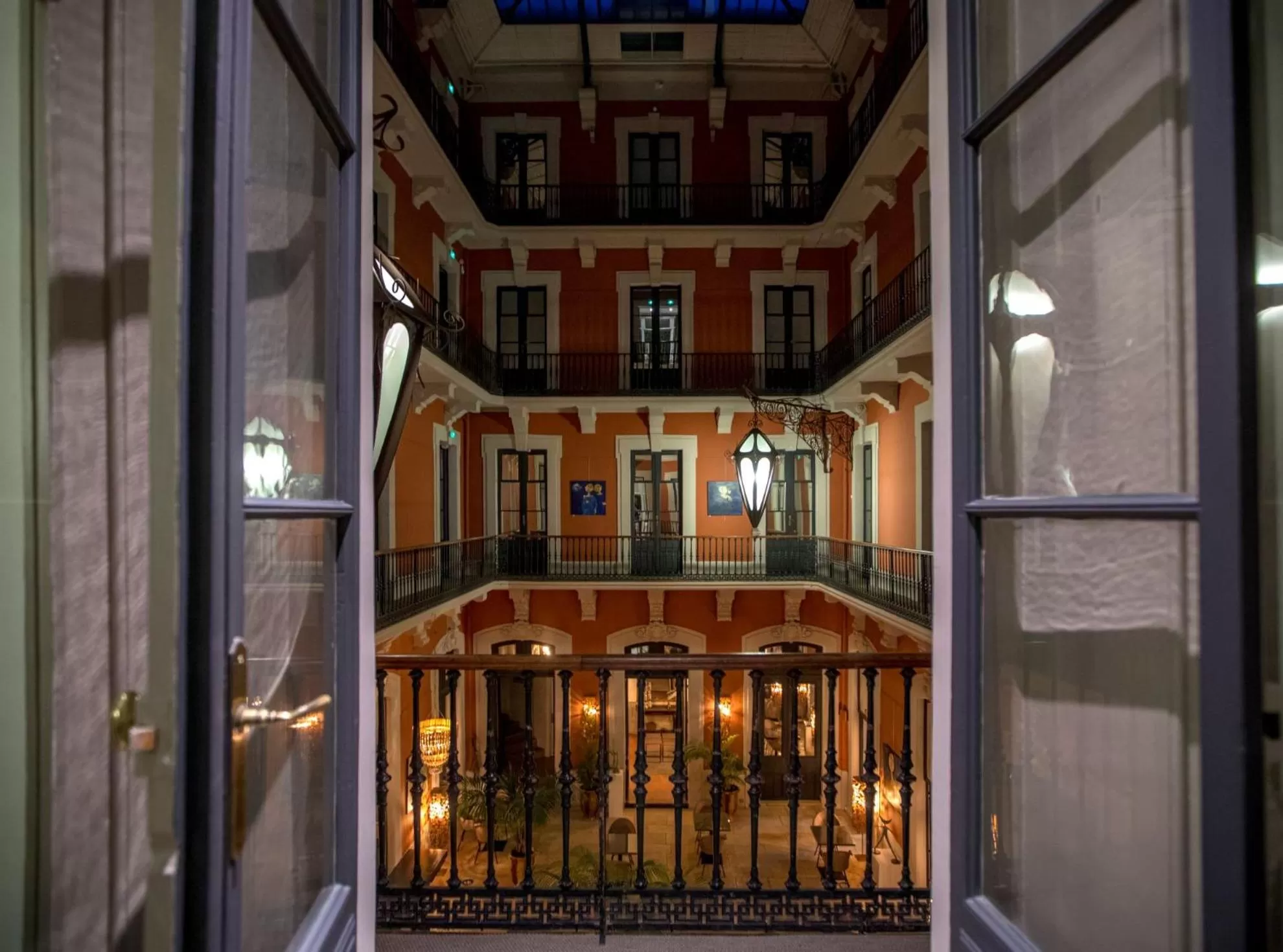 Patio in Le Grand Hotel