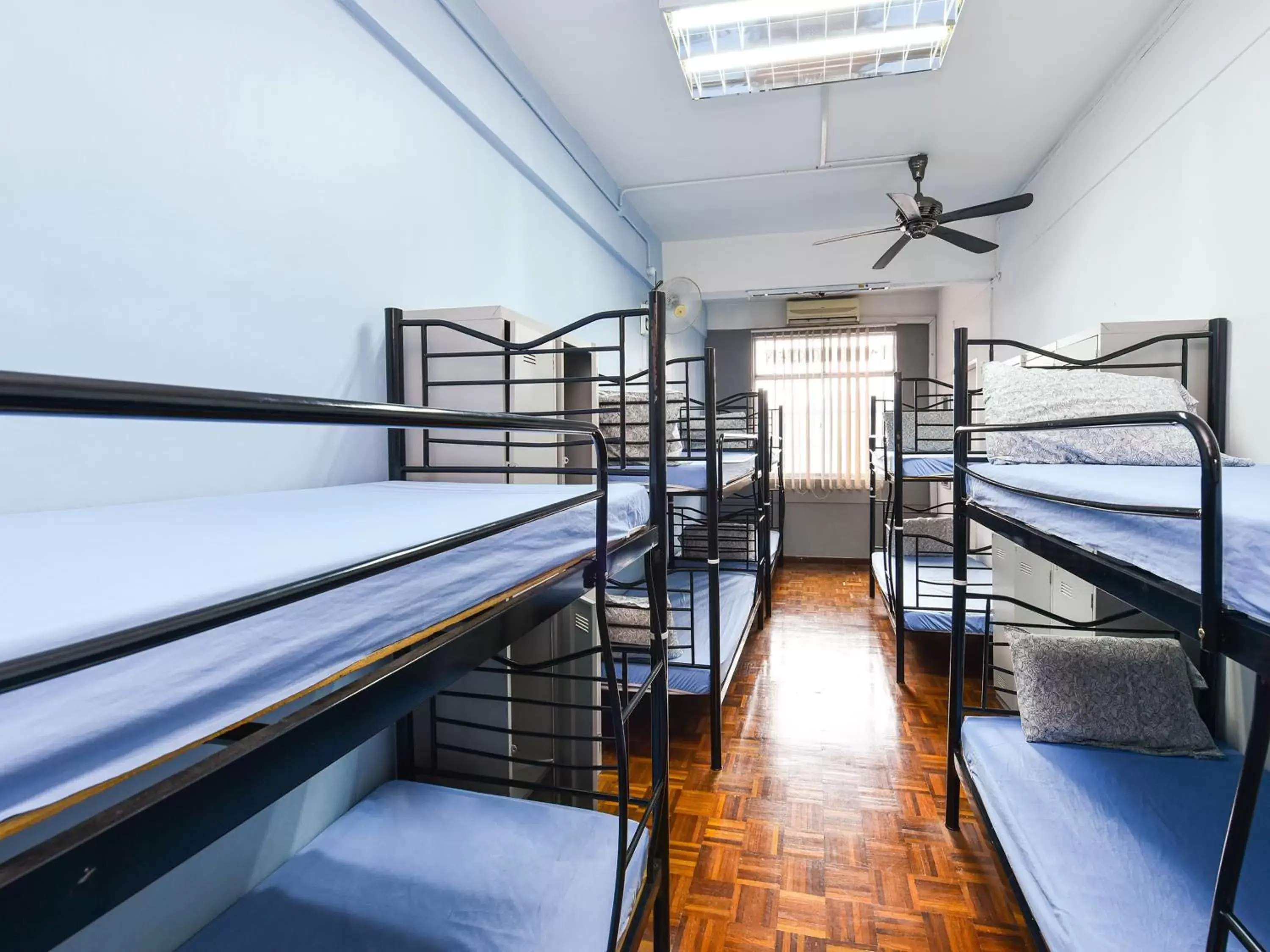 Bed, Bunk Bed in SPOT ON 89872 Kuantan Backpackers