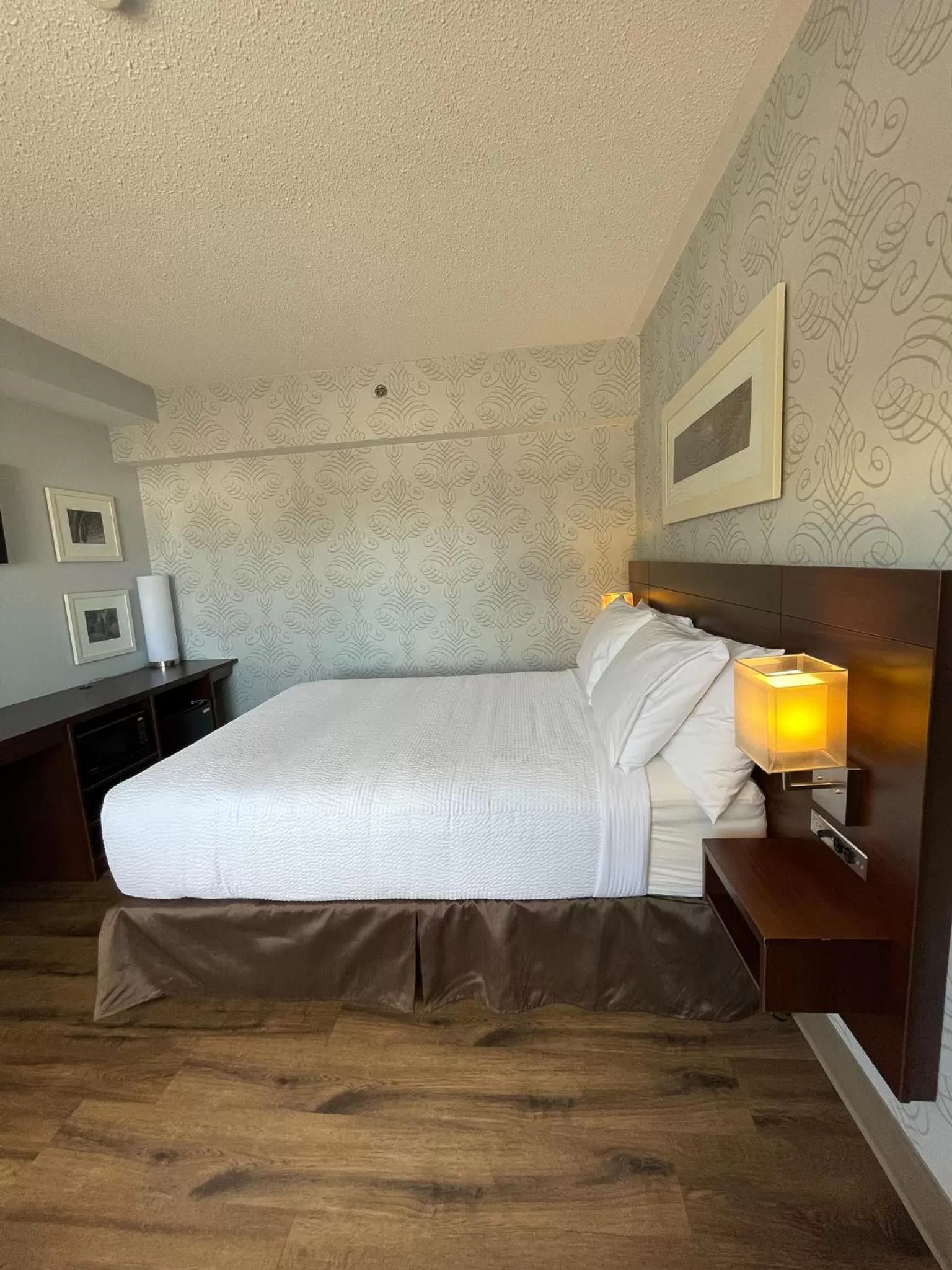 Bedroom, Bed in Rodd Moncton